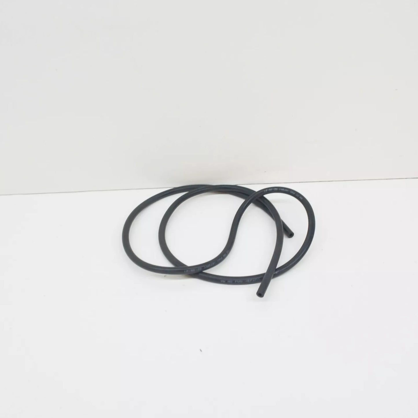 NEW AUDI Q3 8U WINDSHIELD WASHER HOSE 3.8X2.1 2D0955962 ORIGINAL