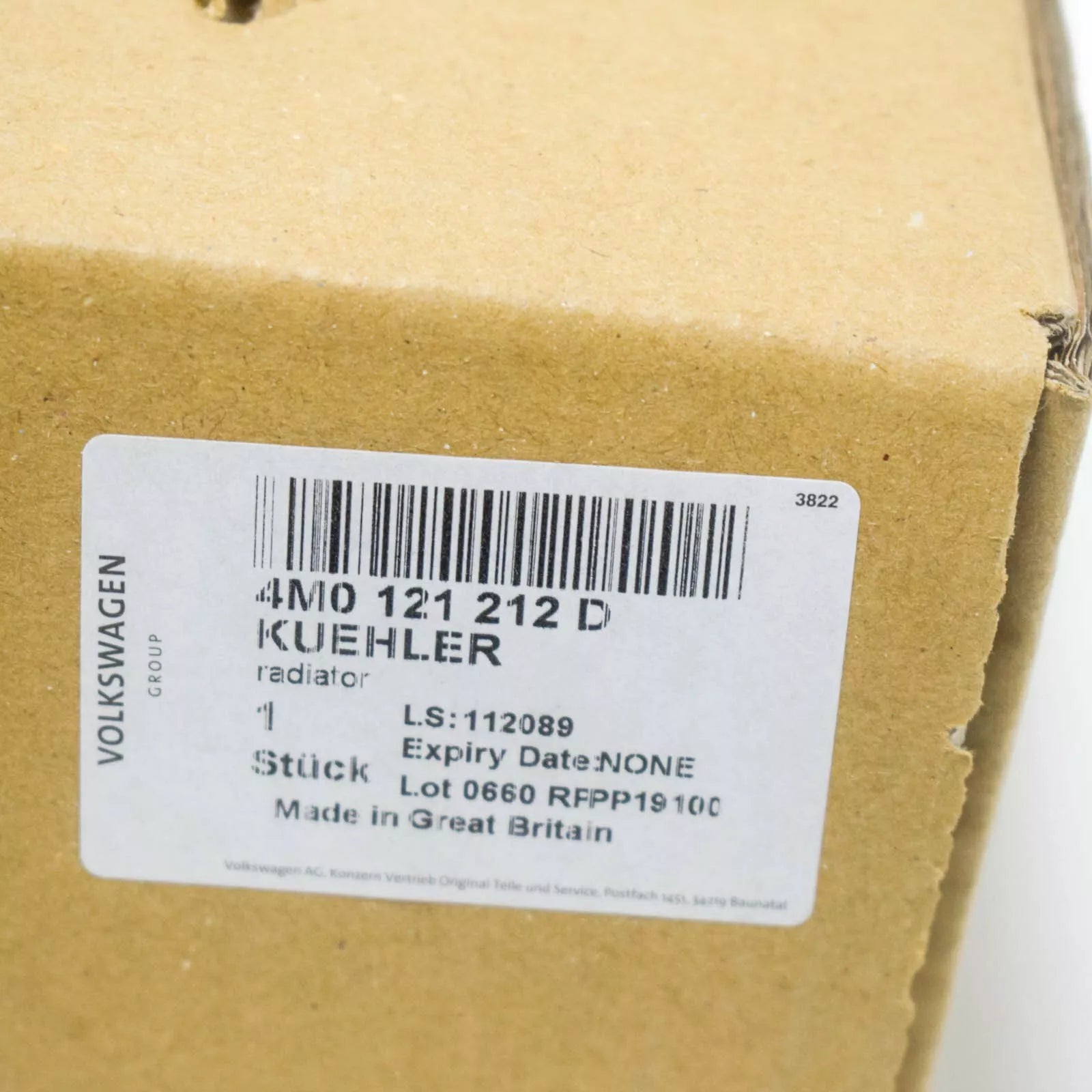 NEW AUDI Q7 4M AUXILIARY COOLANT RADIATOR 4M0121212D ORIGINAL