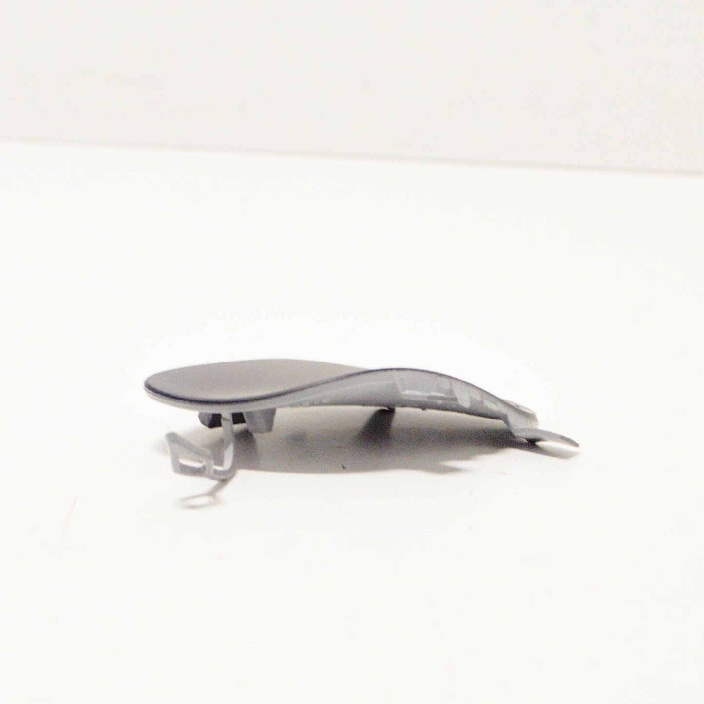 NEW MB E W213 AMG FRONT BUMPER TOW HOOK EYE CAP COVER A21388552009999 ORIGINAL