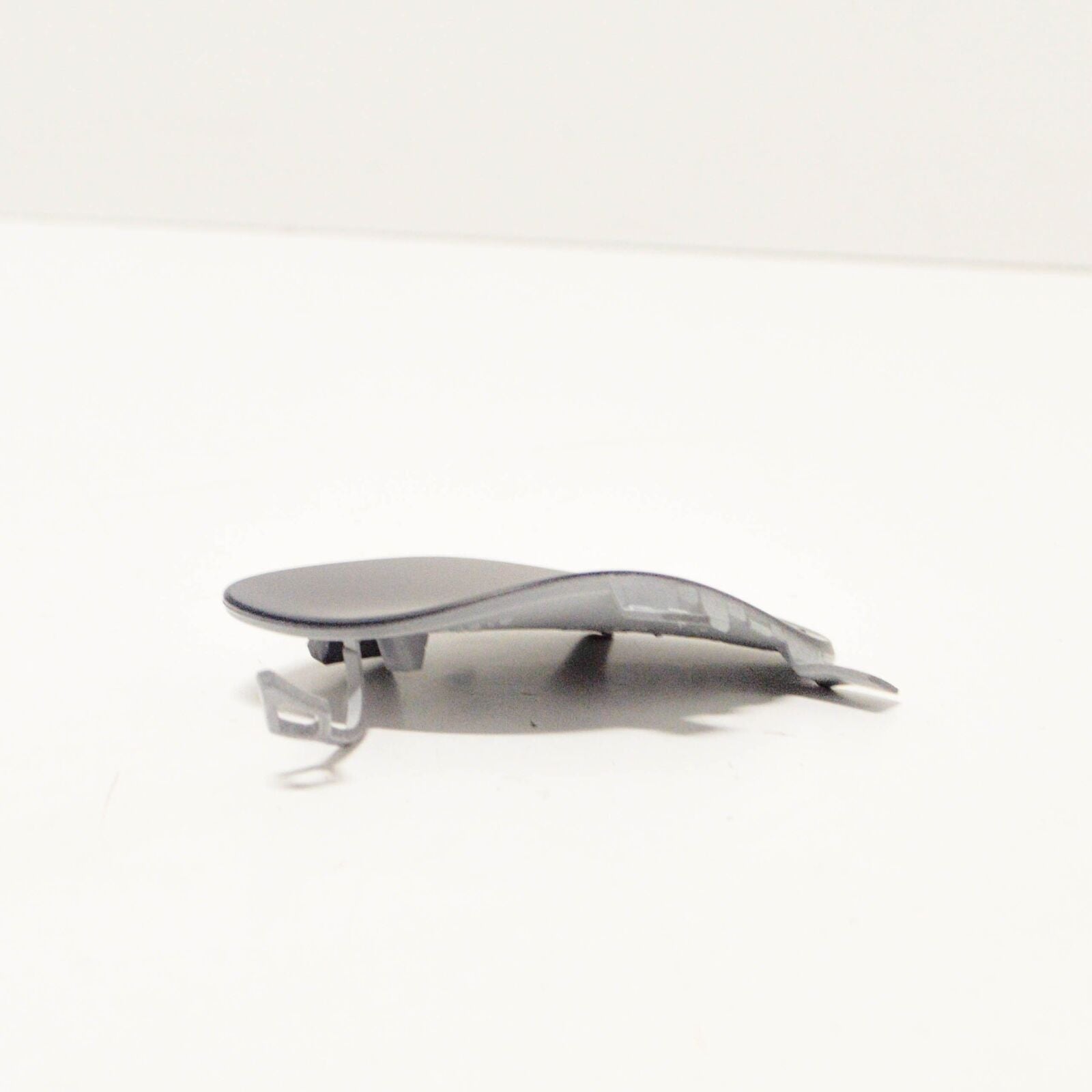 NEW MB E W213 AMG FRONT BUMPER TOW HOOK EYE CAP COVER A21388552009999 ORIGINAL