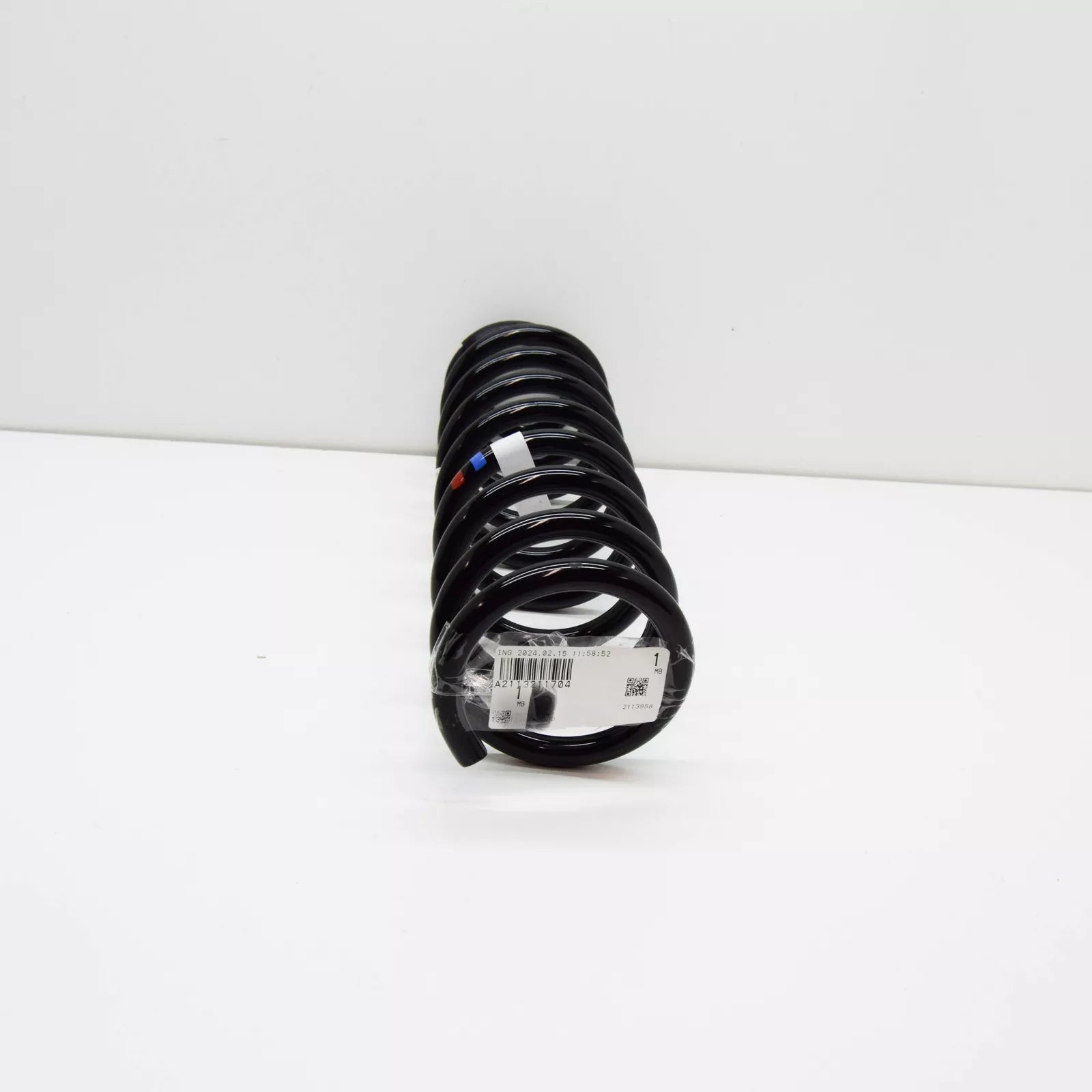 NEW MERCEDES BENZ E W211 FRONT COIL SPRING A2113211704 ORIGINAL