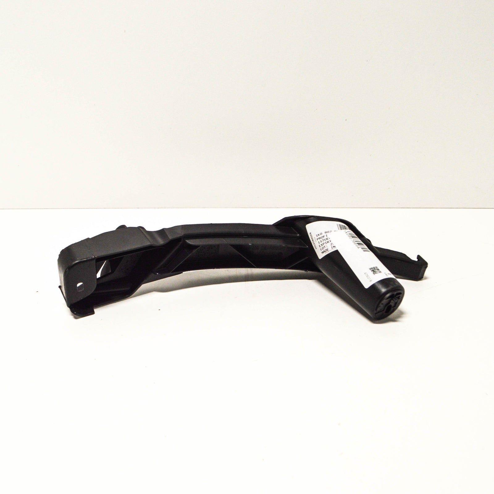 NEW VW GOLF MK5 FRONT BUMPER LEFT BRACKET 1K0807889A ORIGINAL