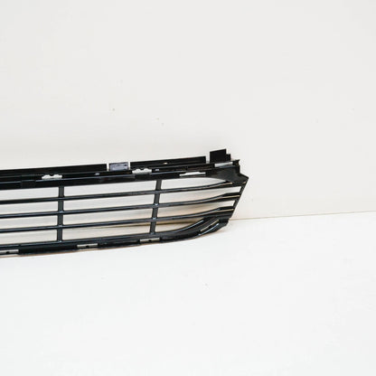 NEW BMW 7 G11 FRONT BUMPER CENTER AIR INTAKE GRILLE 51117486832 ORIGINAL