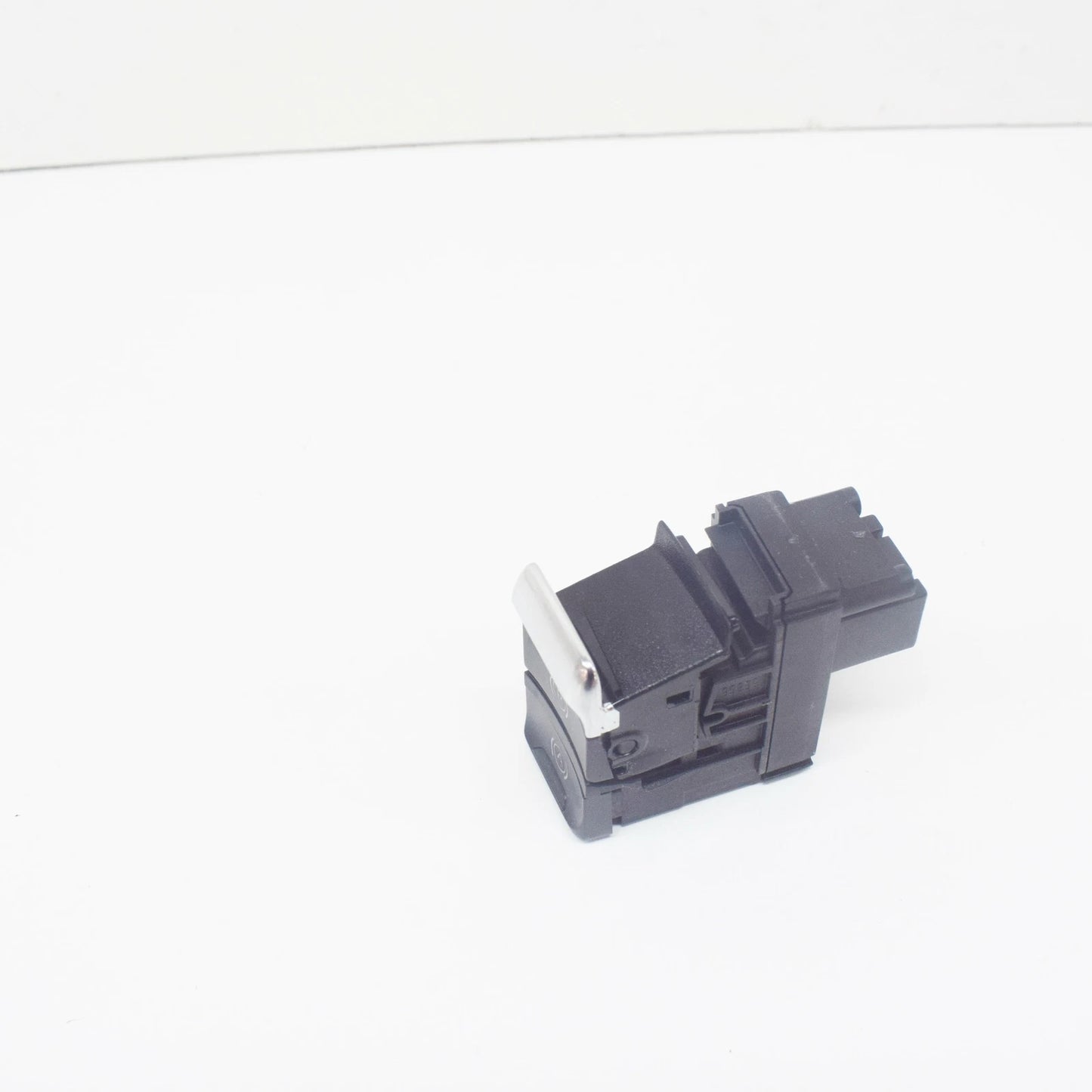 NEW AUDI A4 AVANT B8 PARKING BRAKE SWITCH RHD 8K2927225DWEP