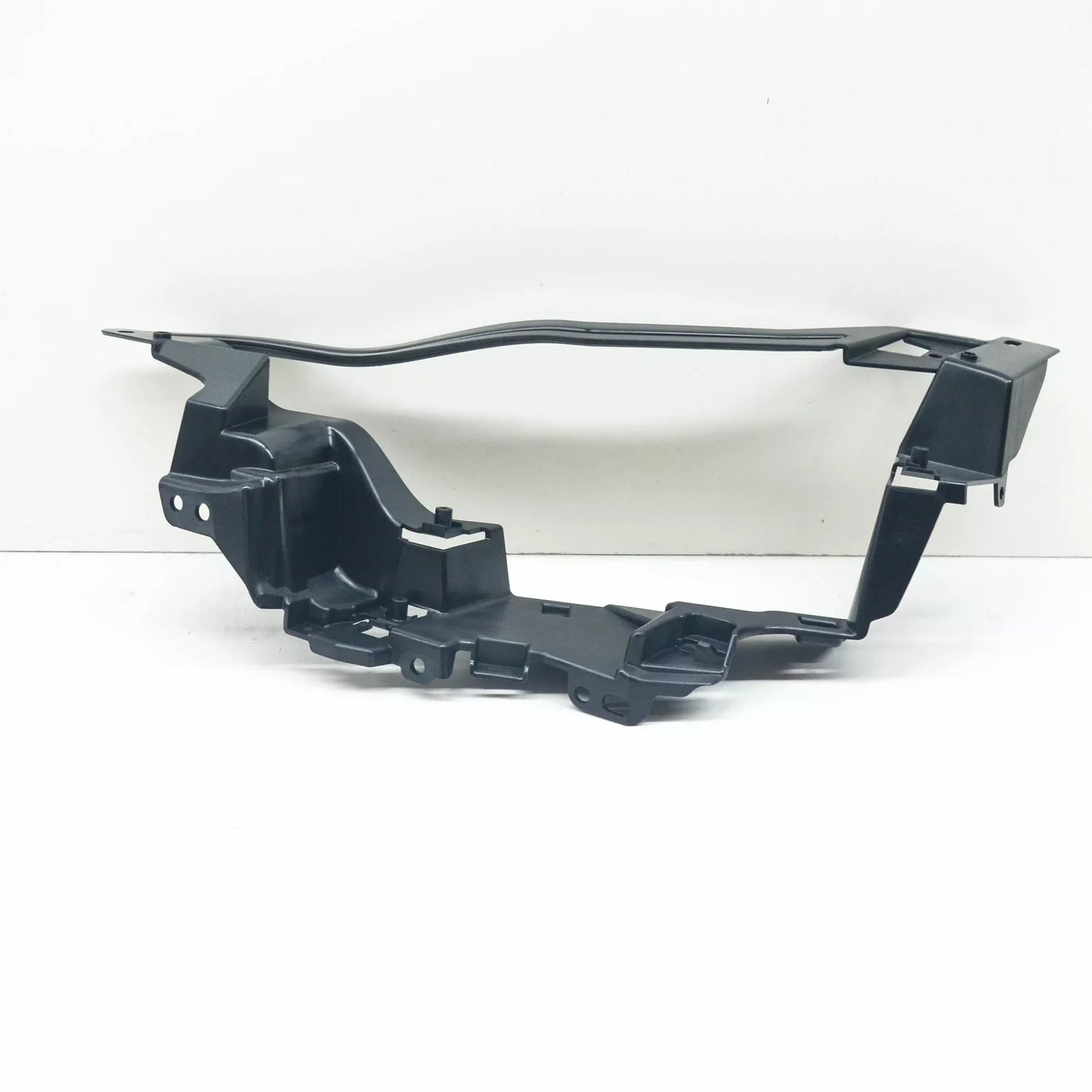NEW BMW X5 G05 M REAR EXHAUST LEFT TAILPIPE TRIM BRACKET 51128089901 ORIGINAL