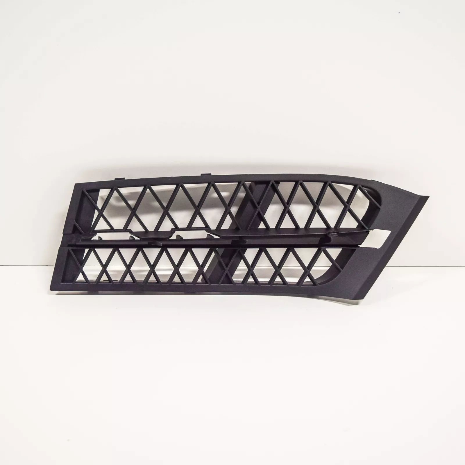 NEW BMW 5 GT F07 FRONT LEFT AIR INTAKE OPEN GRILLE 51117200733 ORIGINAL