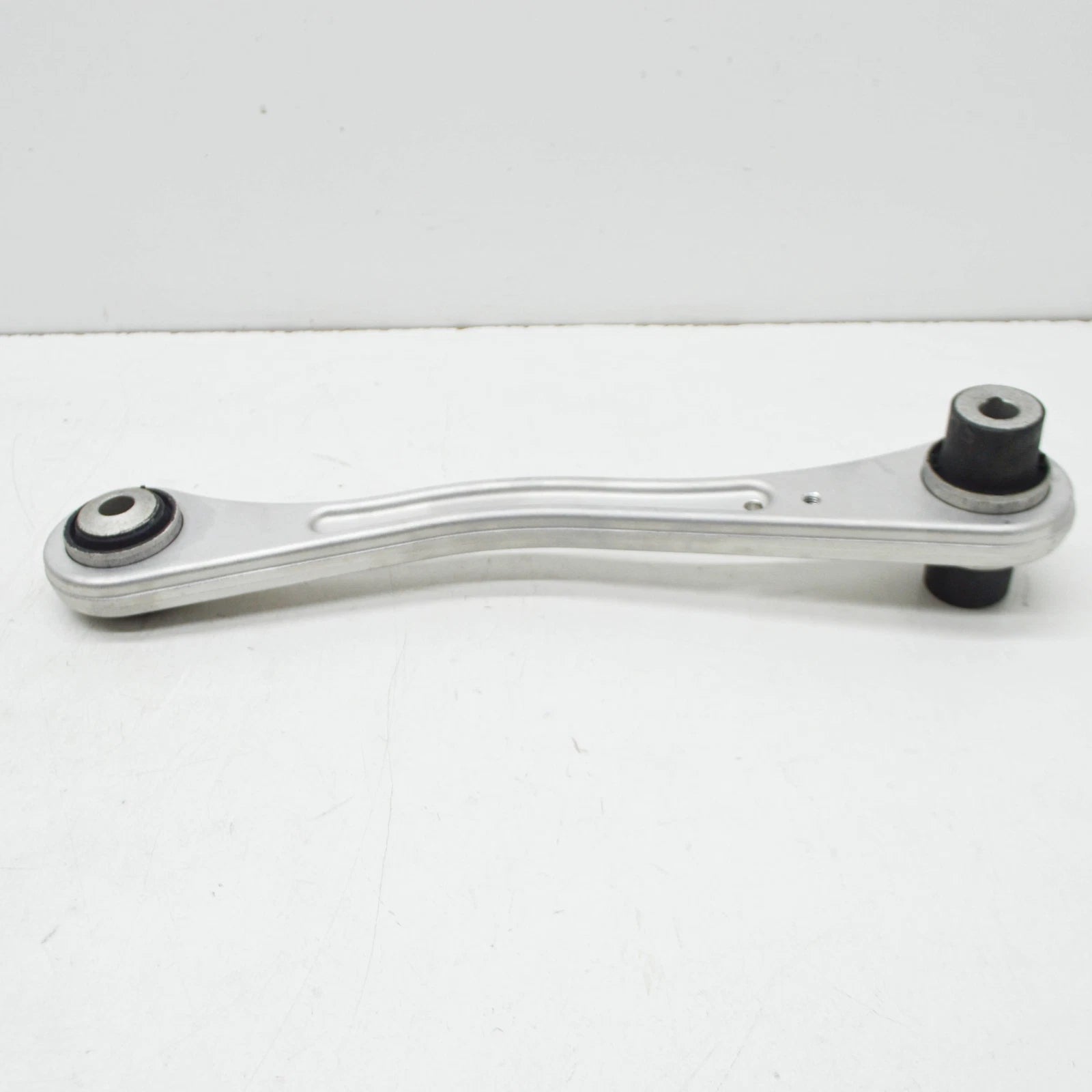 NEW MERCEDES-BENZ AMG GT X290 REAR LEFT CONTROL WISHBONE ARM A2903500702