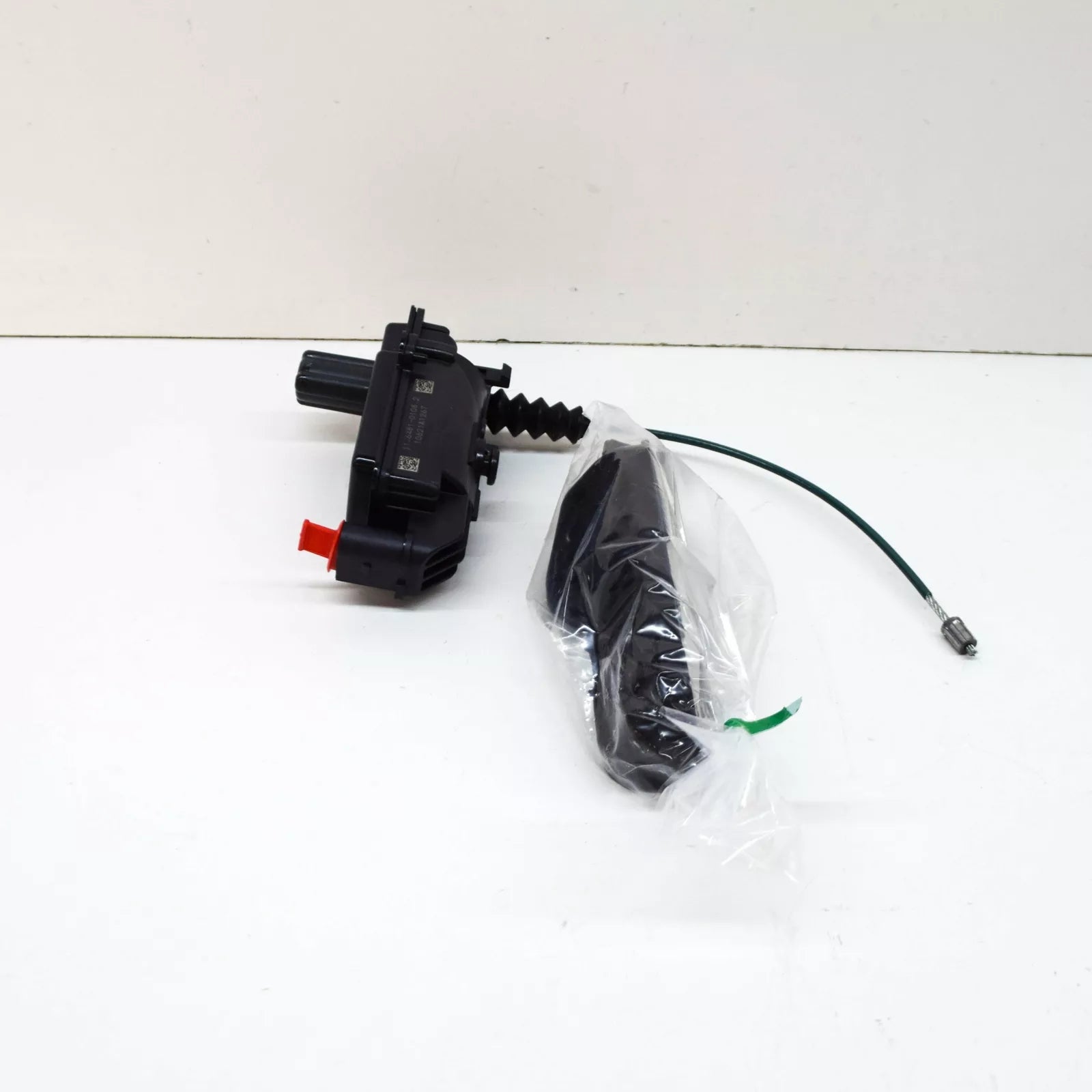 NEW VOLKSWAGEN ID.3 E11 SERVOMOTOR FOR PARKING LEFT 1EA927281