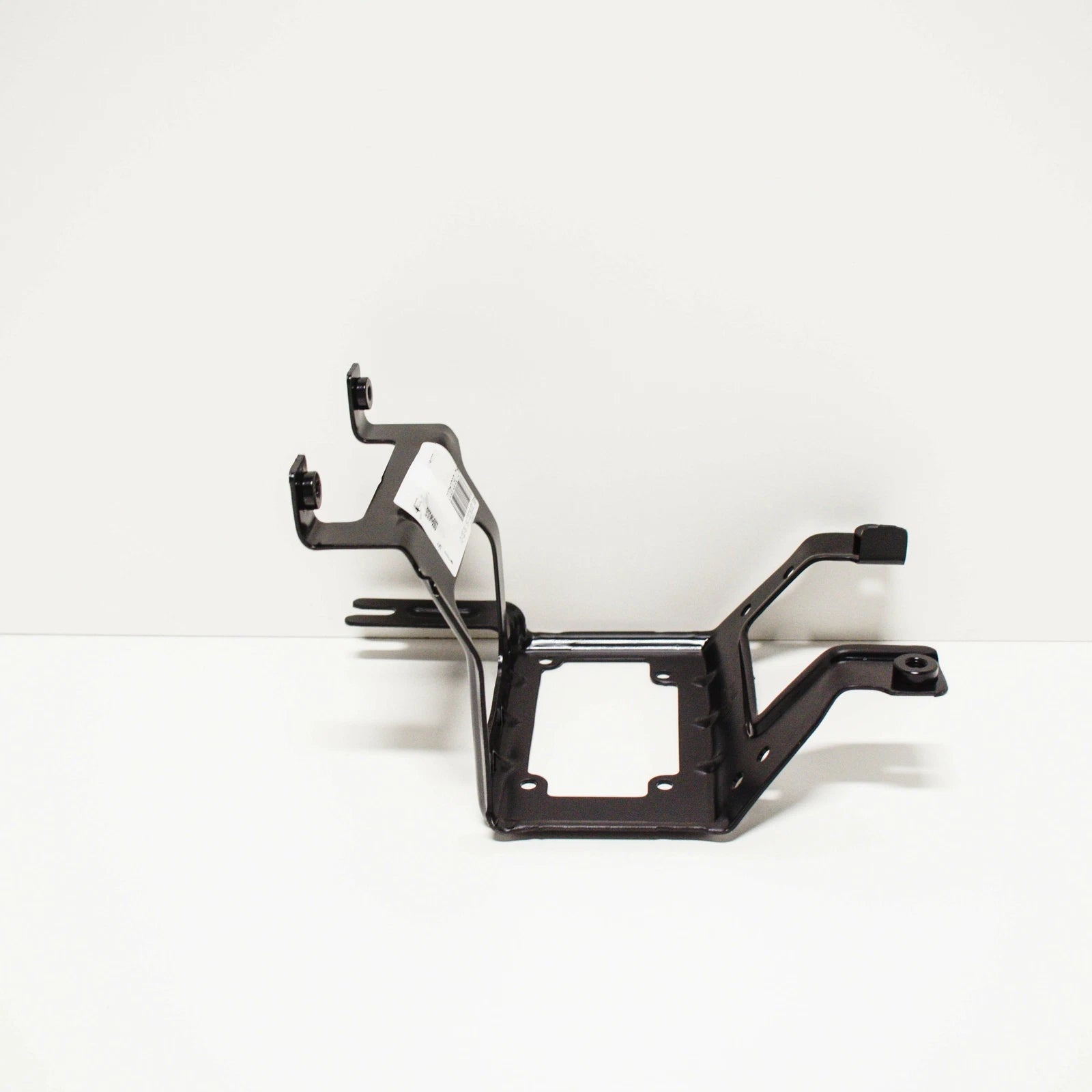 NEW MERCEDES-BENZ E-CLASS W212 DISTRONIC RADAR SENSOR BRACKET A2126204000