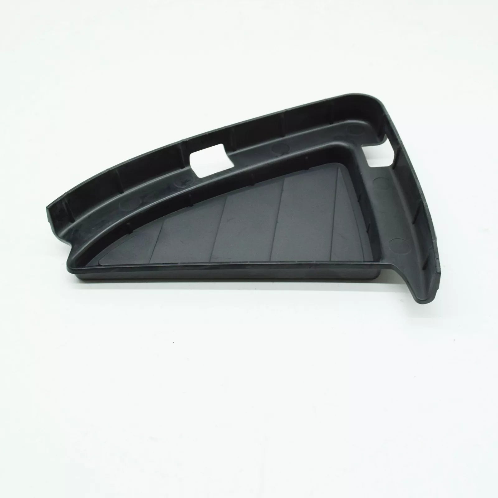 NEW BMW X1 F48 M SPORT FRONT BUMPER RIGHT CENTER GRILL CORNER 8063000 ORIGINAL