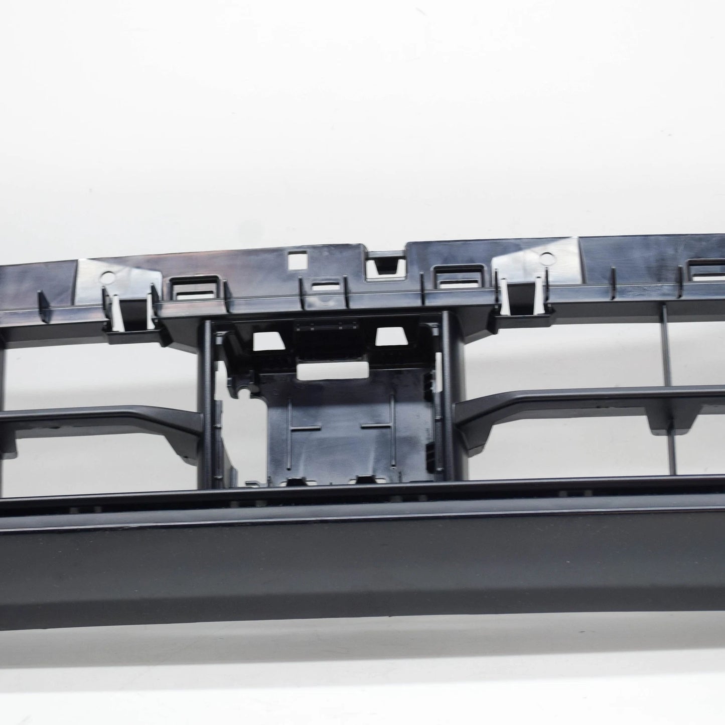 NEW AUDI Q3 F3 SPORTBACK FRONT BUMPER CENTER LOWER GRILLE 83A807683A9B9