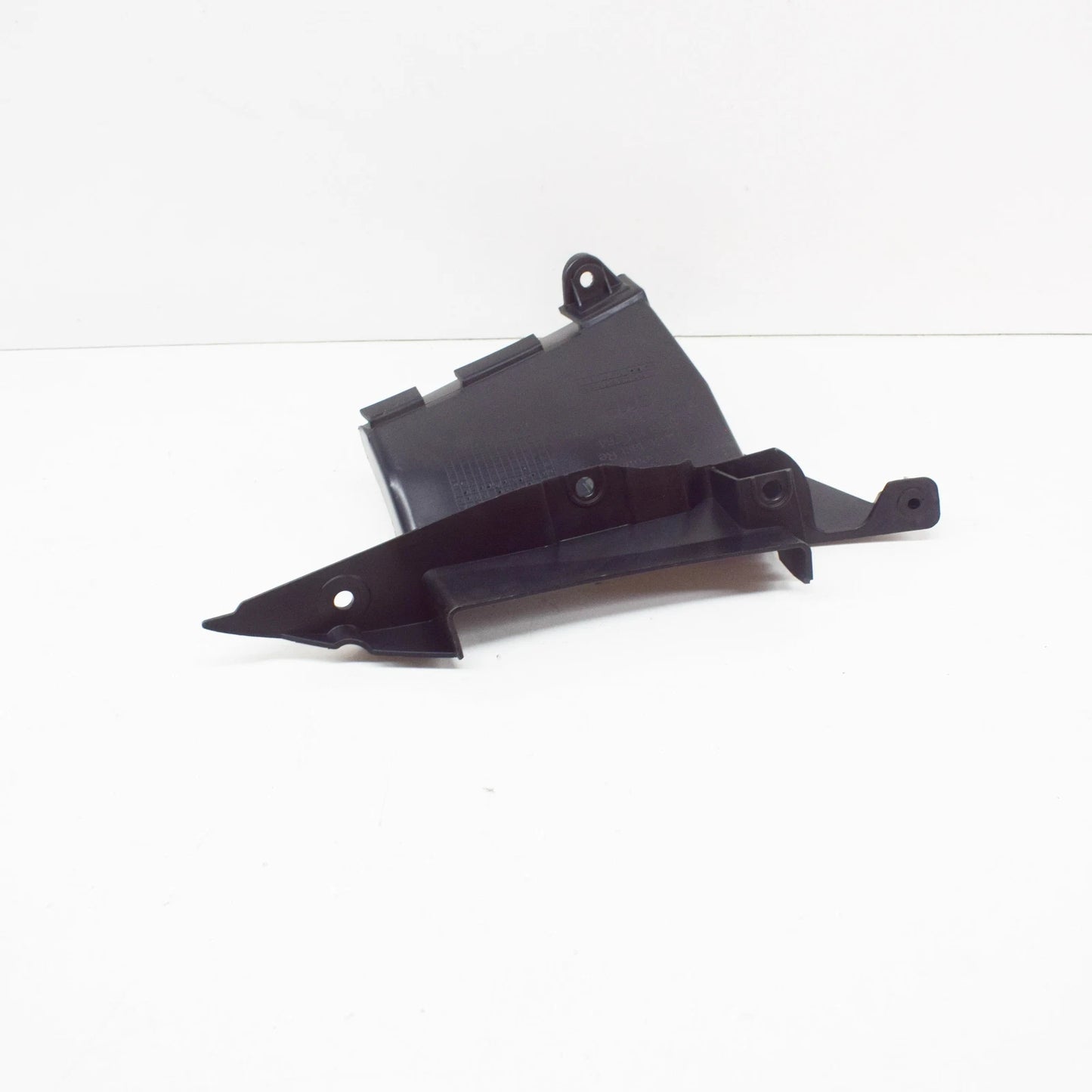 NEW AUDI A5 8W6 FRONT RIGHT AIR GUIDE DEFLECTOR 8W6121764