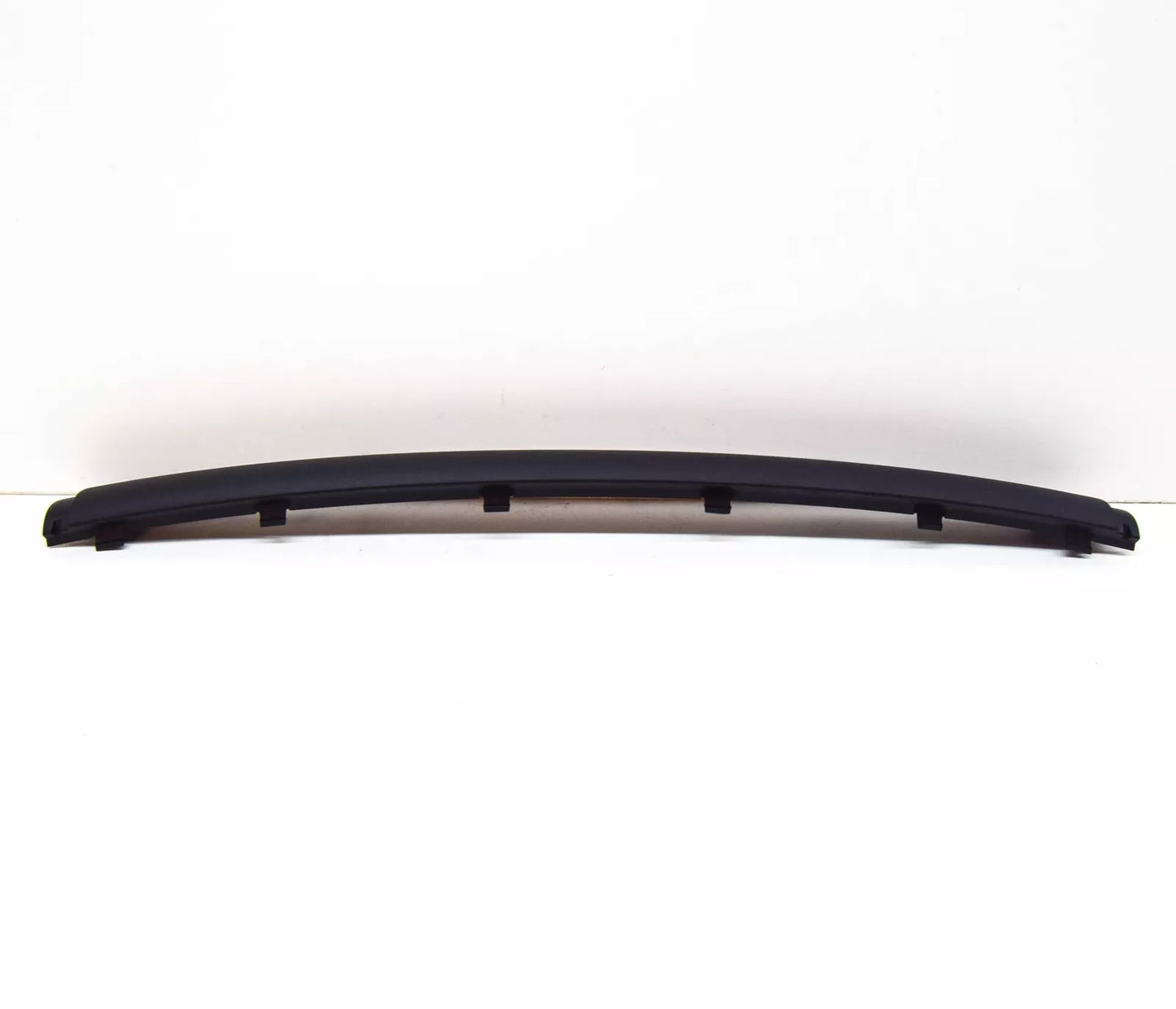 NEW BMW E46 IMPACT STRIP WITHOUT LICENSE PLATE BASE FRONT 7030611 51117030611