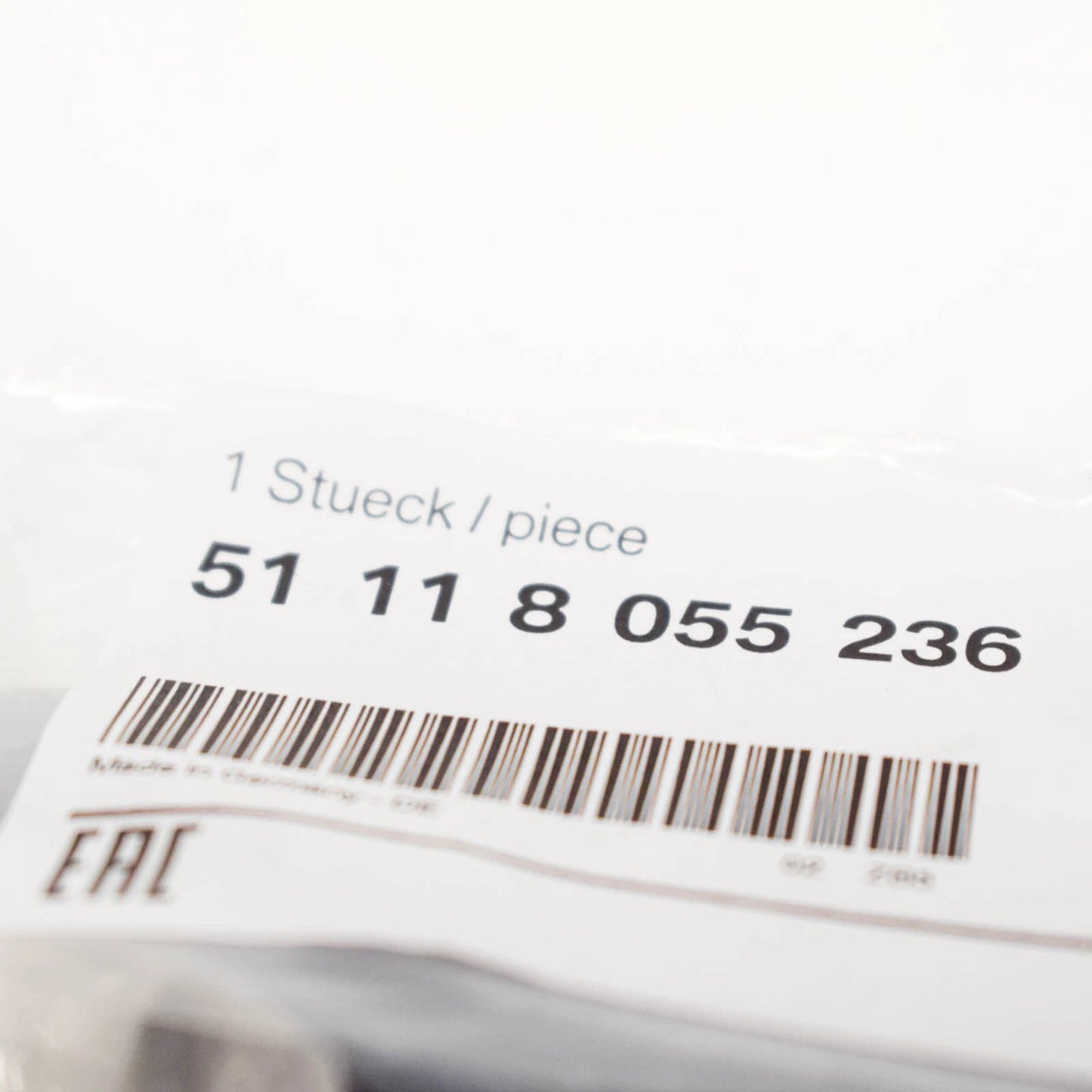 NEW BMW M5 F10 FRONT RIGHT HEADLIGHT WASHER COVER CAP 51118055236 ORIGINAL