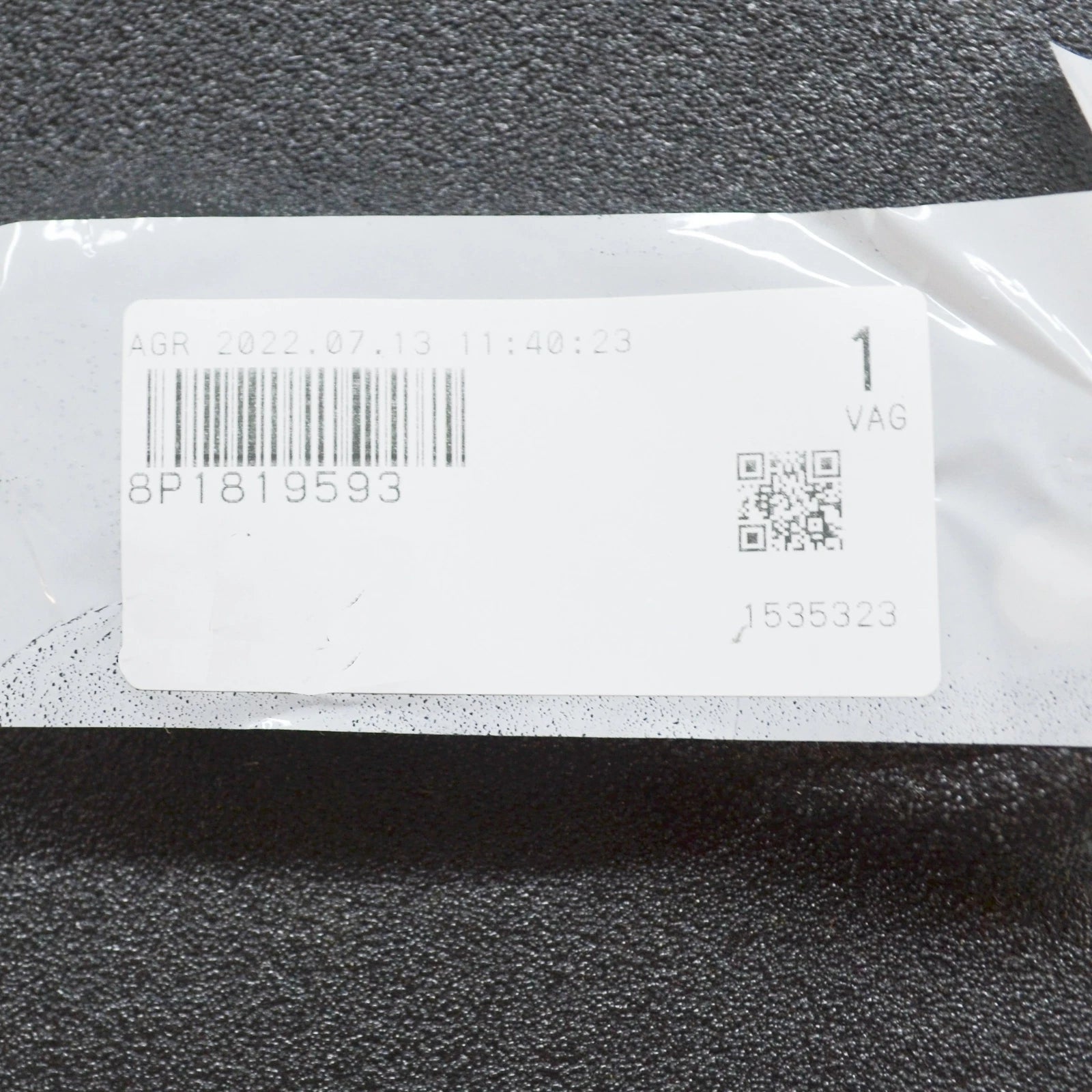 NEW AUDI A3 8P CABIN AIR FILTER COVER LHD 8P1819593 ORIGINAL