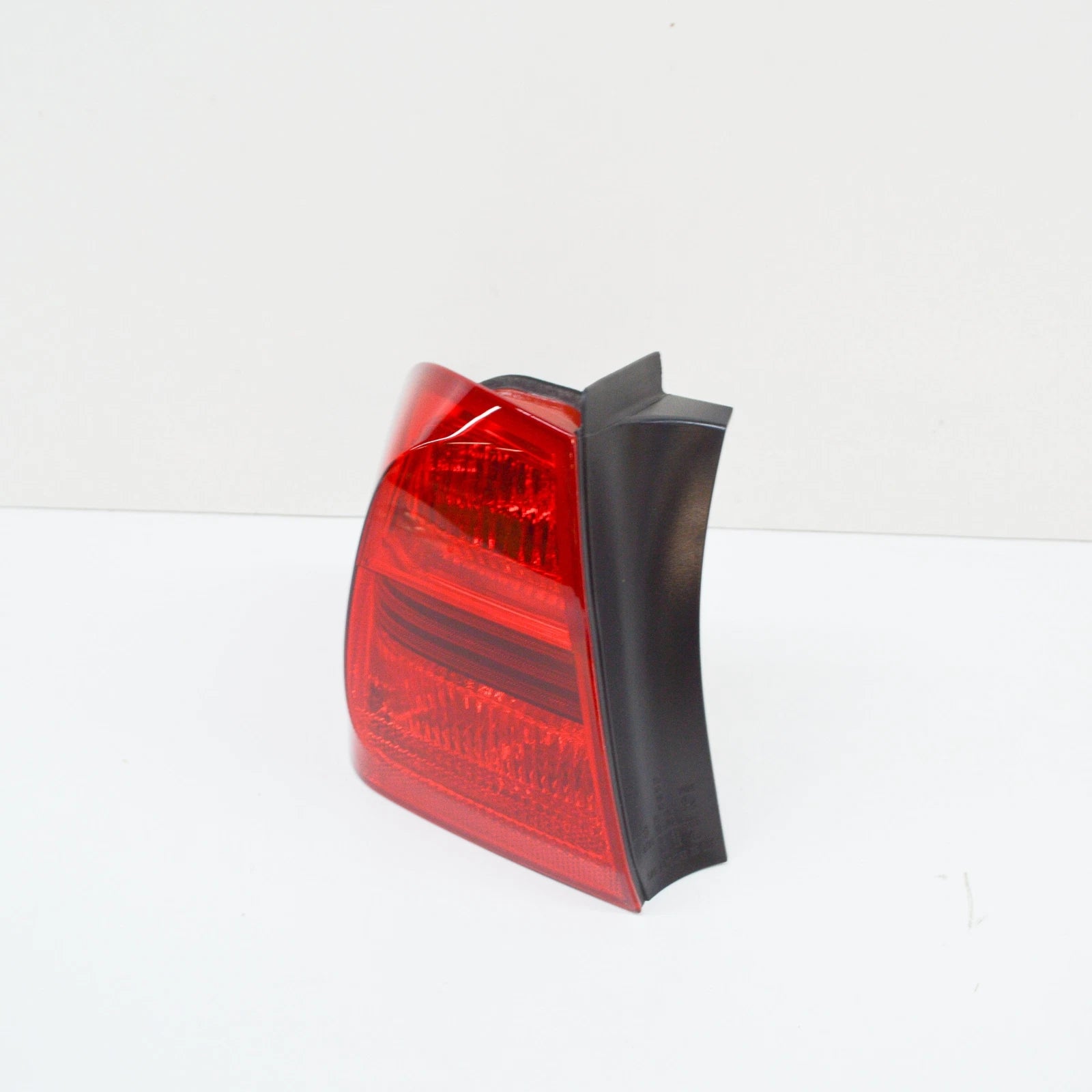 NEW BMW 3 E91 REAR LEFT TAILLIGHT 63217160065 7160065 ORIGINAL