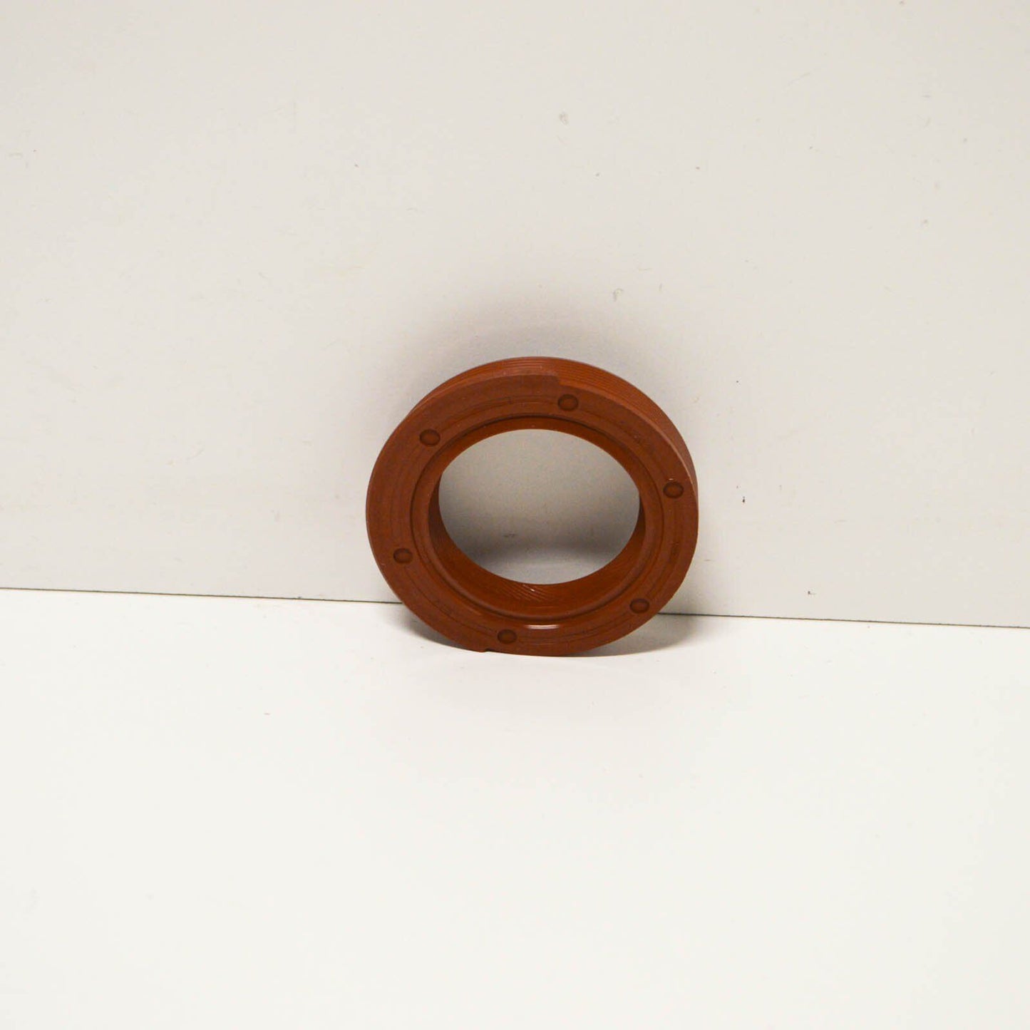 NEW MERCEDES-BENZ S-CLASS W126 FRONT CRANKSHAFT SEAL A0039970347 ORIGINAL