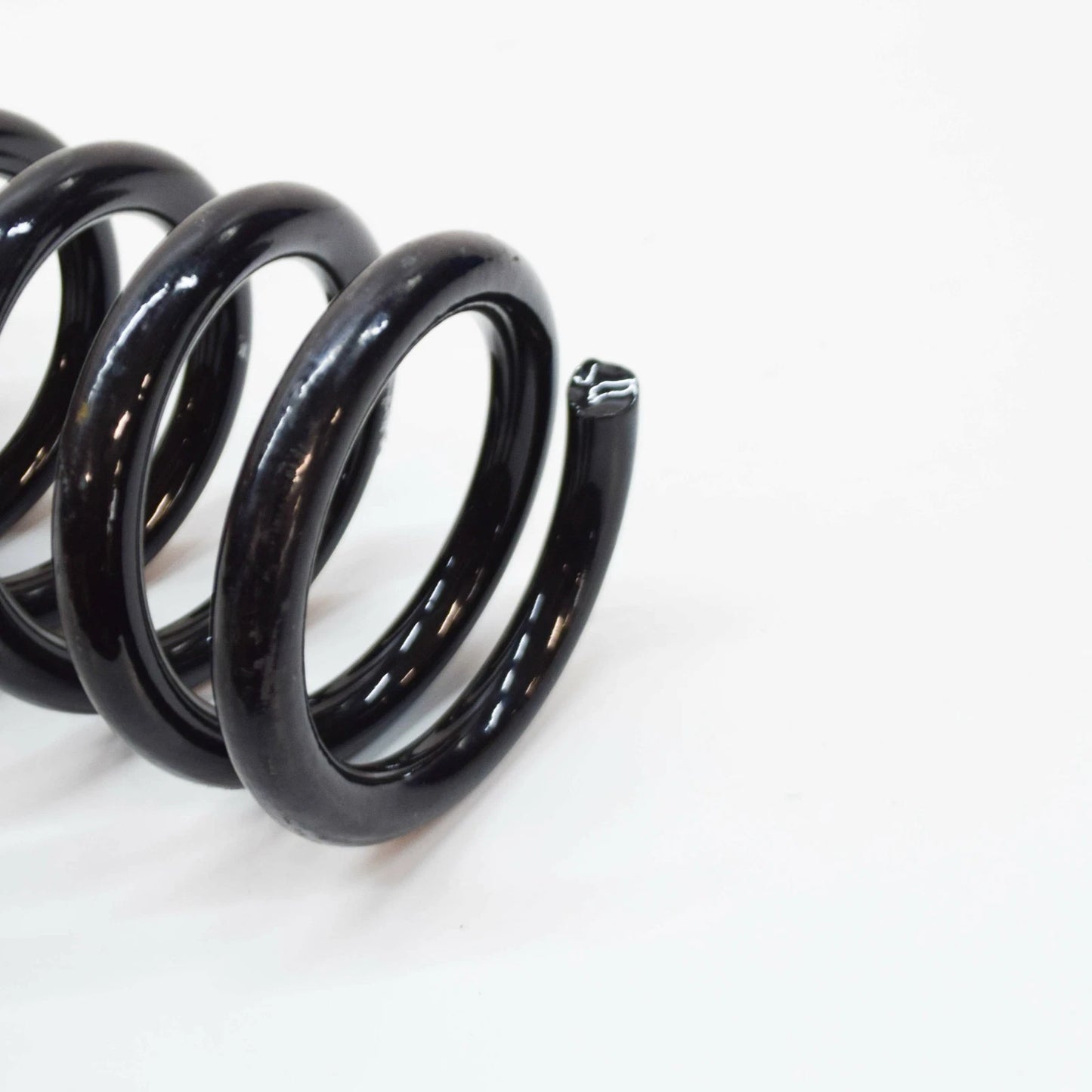 NEW MERCEDES-BENZ 190 W201 FRONT COIL SPRING A2013212204 ORIGINAL