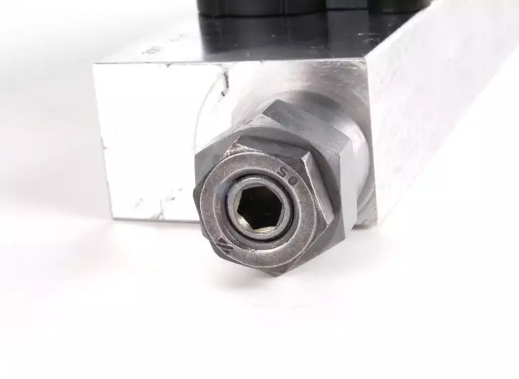 NEW BMW 3 CABRIO E46 ELECTROMAGNETIC VALVE 11367839180 7839180 ORIGINAL