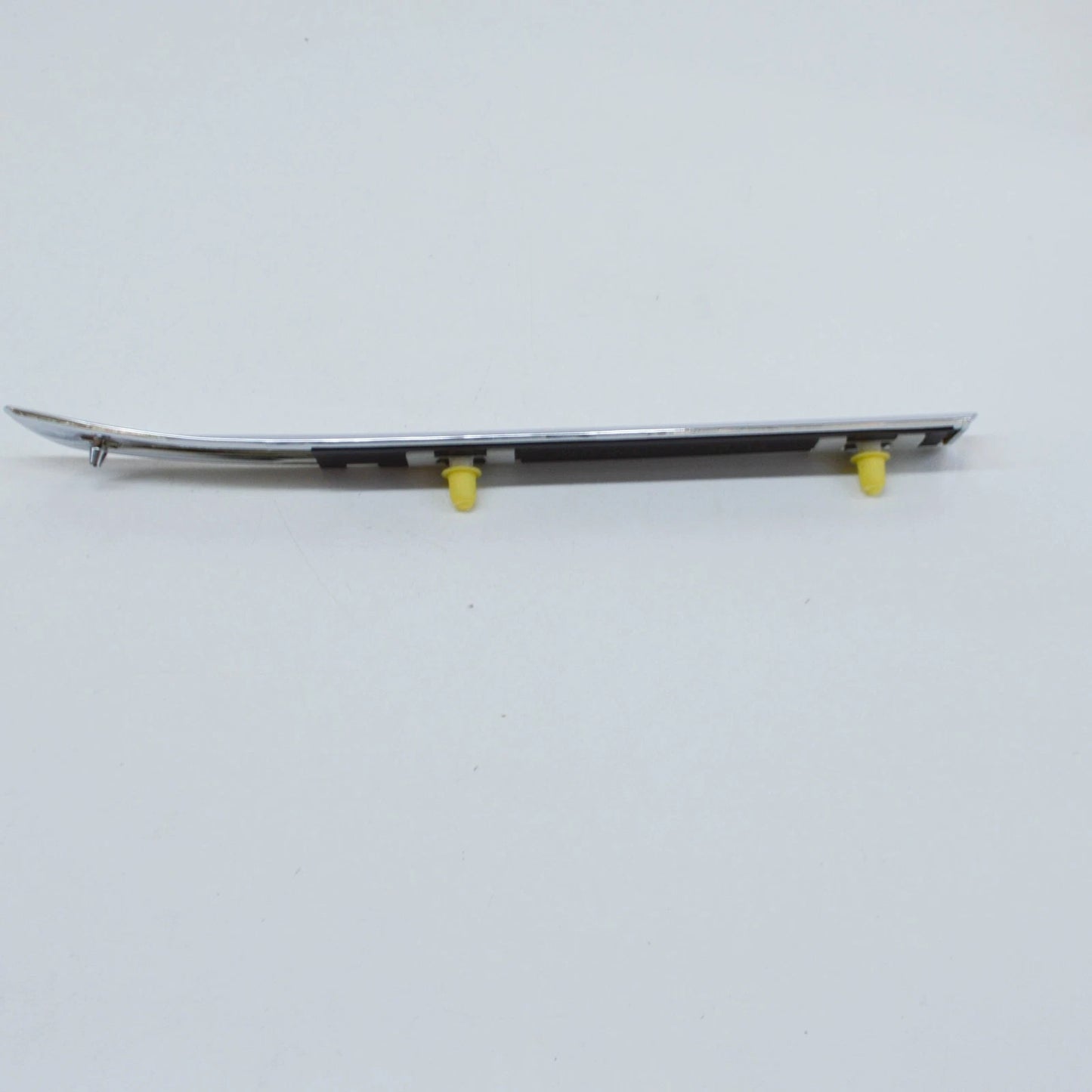 NEW BMW 3 E46 FRONT RIGHT MOULDING FENDER 51138238876 8238876 ORIGINAL