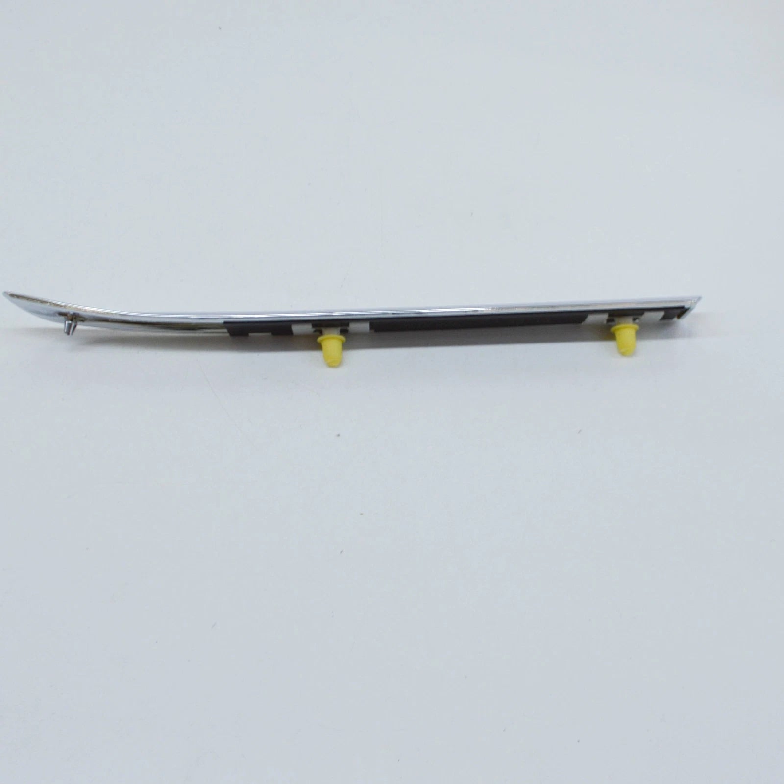 NEW BMW 3 E46 FRONT RIGHT MOULDING FENDER 51138238876 8238876 ORIGINAL