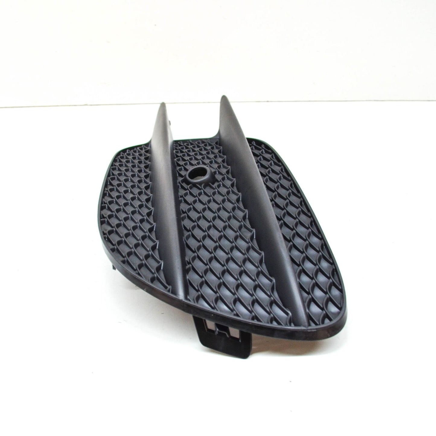 NEW MB E-CLASS W213 FRONT AMG BUMPER RIGHT GRILLE A2138856800 ORIGINAL