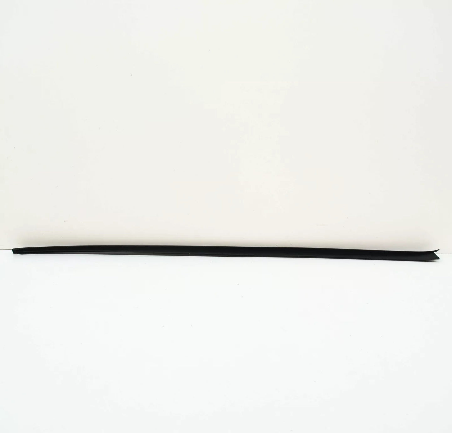 NEW VW GOLF SPORTSVAN MK7 FRONT WINDSHIELD LEFT VERTICAL TRIM 510854327A5AP