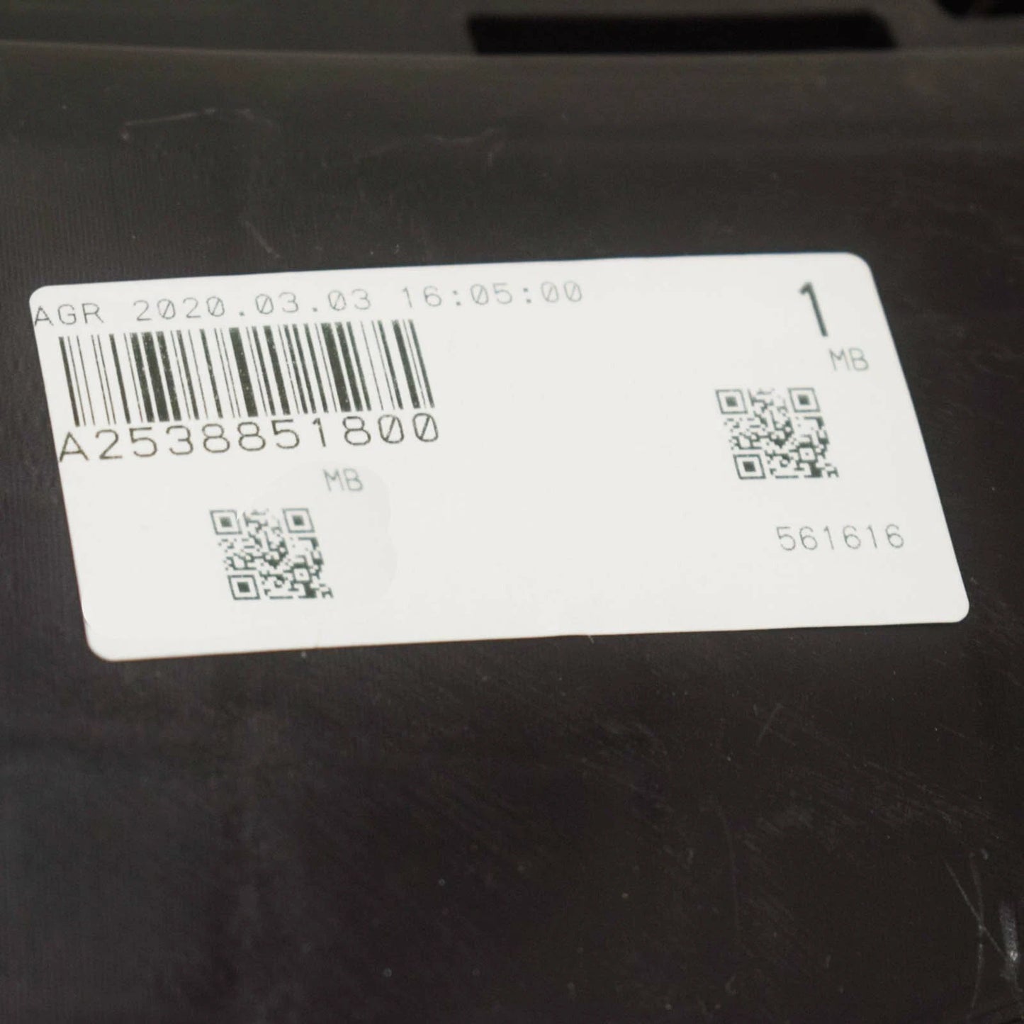 NEW MERCEDES-BENZ GLC X253 FRONT RIGHT BUMPER BRACKET A2538851800 ORIGINAL