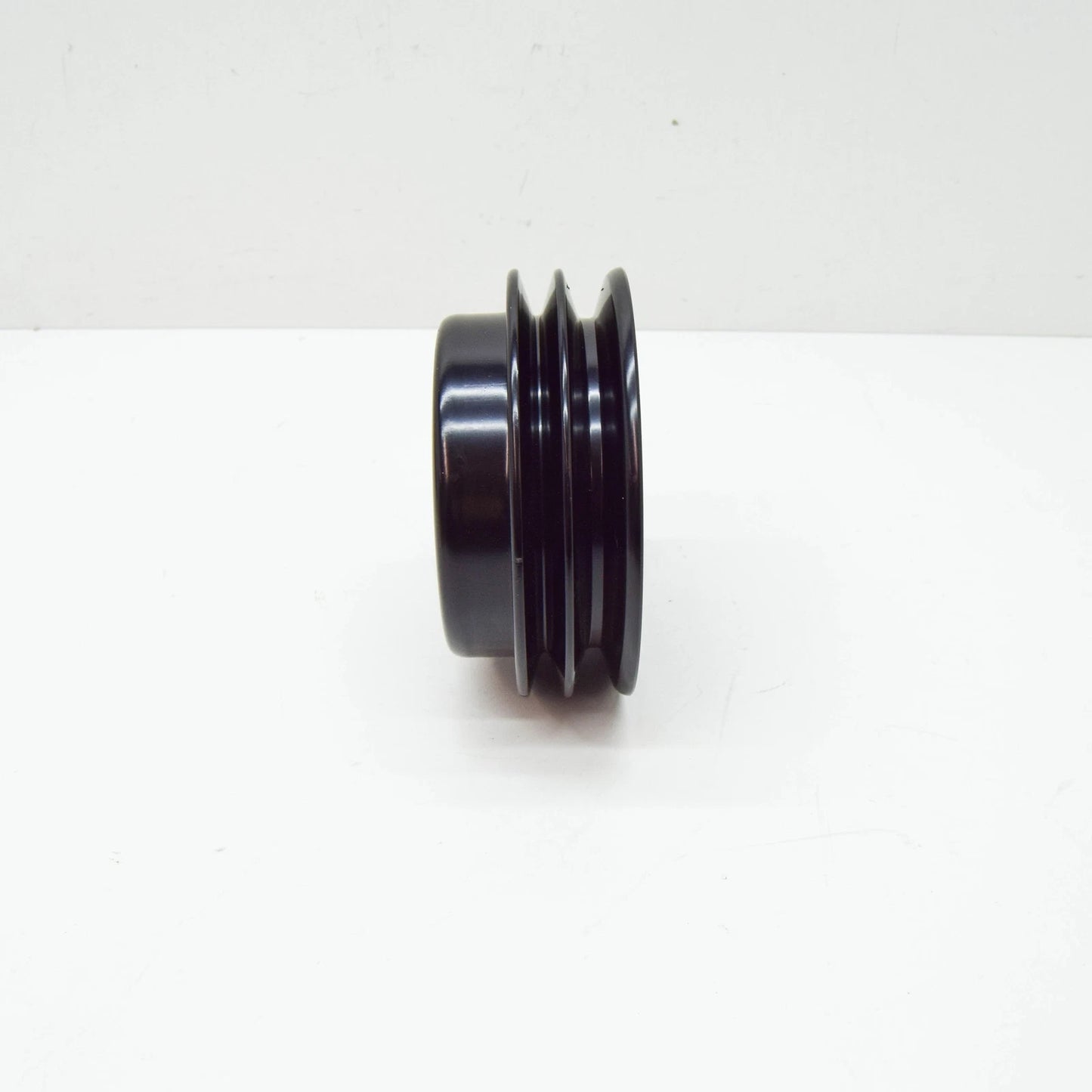 NEW BMW 6 E24 PULLEY 124MM 11211258274 1258274 ORIGINAL