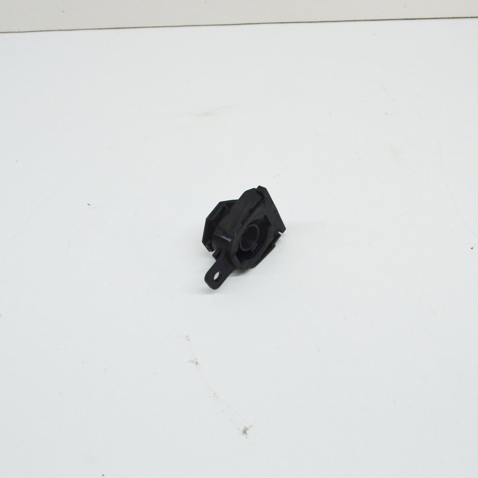 new ford kuga mk3 cx482 radiator upper rubber insulator 2421614 original