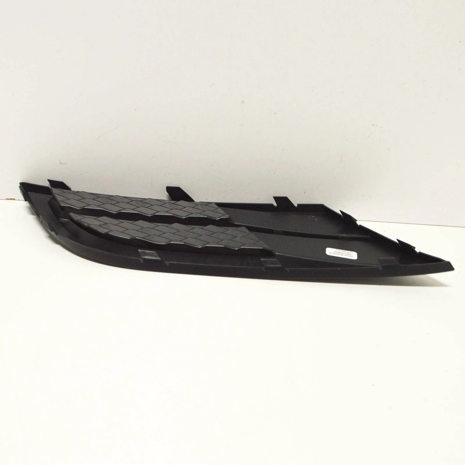 NEW VOLKSWAGEN JETTA MK6 FRONT RIGHT FOG LIGHT GRILL 5C6853666G9B9