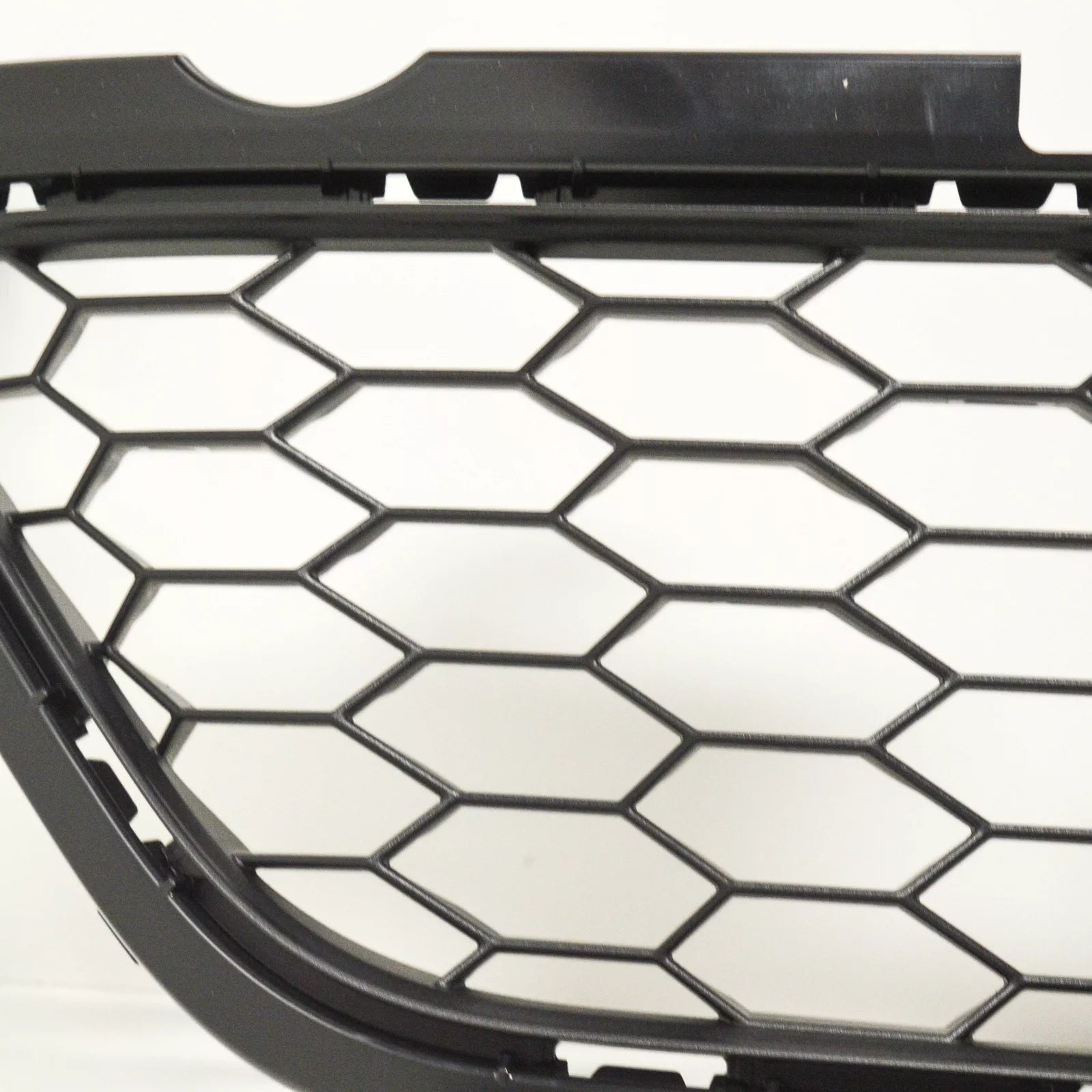 NEW VW GOLF MK7 FRONT BUMPER CENTER LOWER GTI GRILLE 5G0853677AF9B9 ORIGINAL