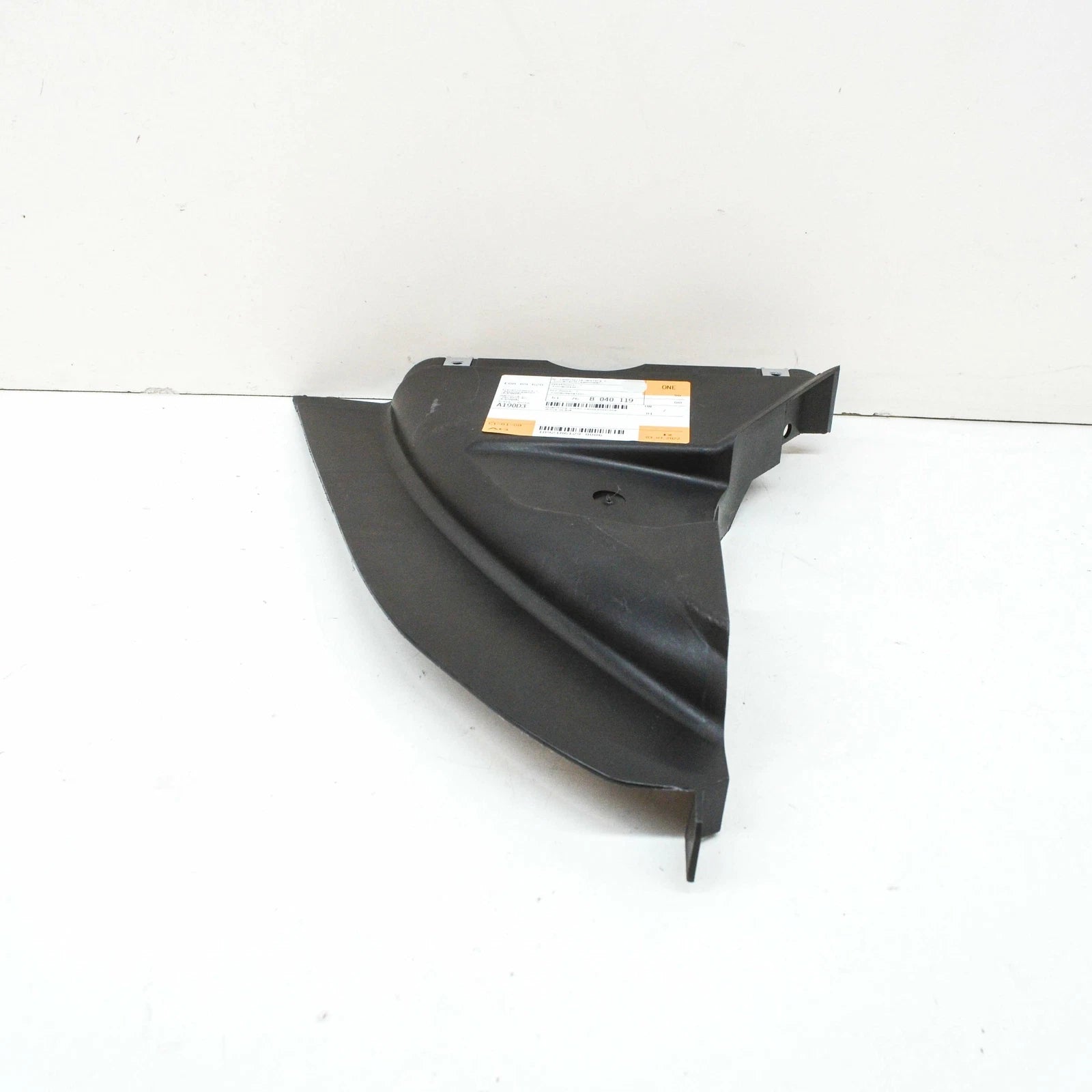 NEW BMW 5 E60 M5 ENGINE SPLASH SHIELD RIGHT COVER 51758040119 ORIGINAL