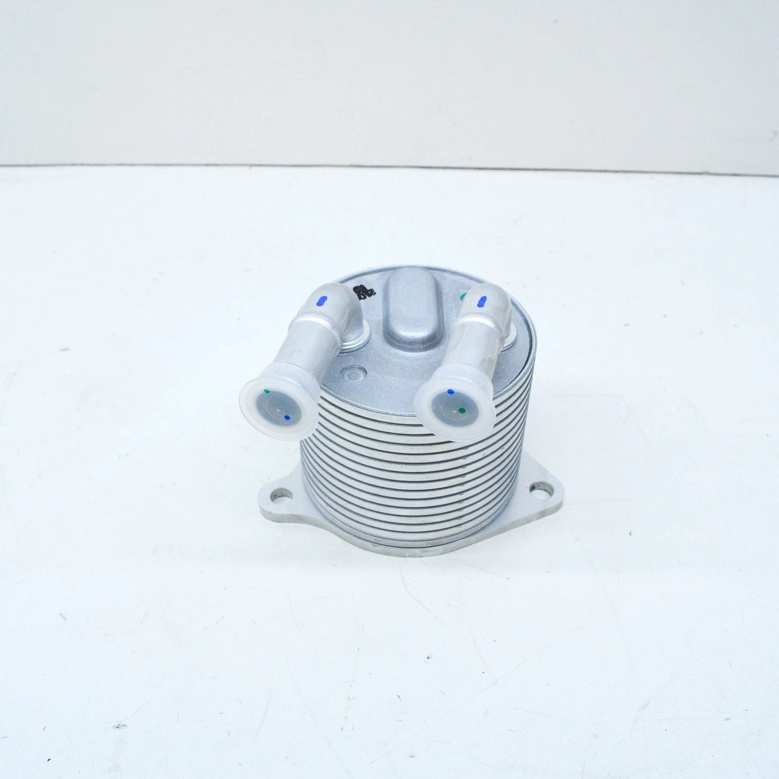 NEW BMW 2 F45 OIL COOLER 24148642575 8642575 ORIGINAL