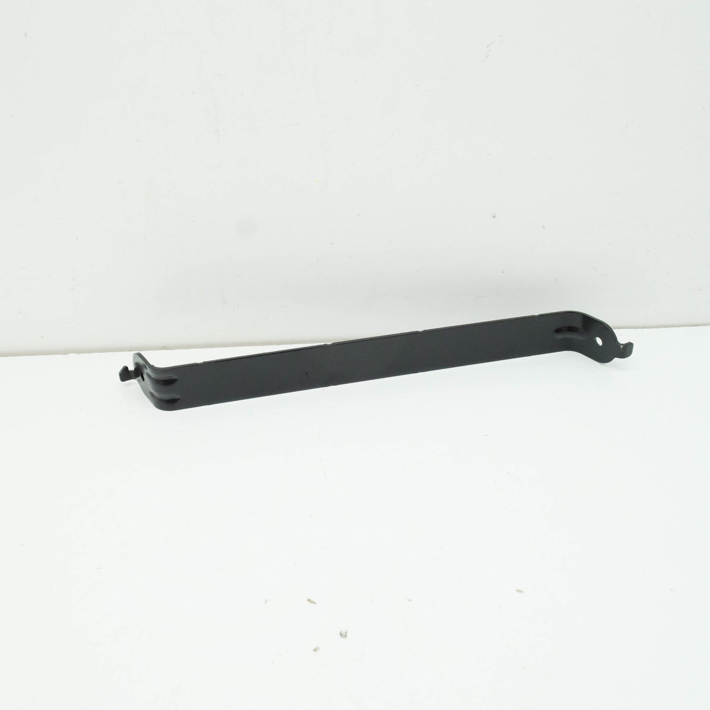 NEW VOLKSWAGEN AMAROK MK2 FRONT RIGHT BUMPER SUPPORT 2H6805698A 2022 ORIGINAL