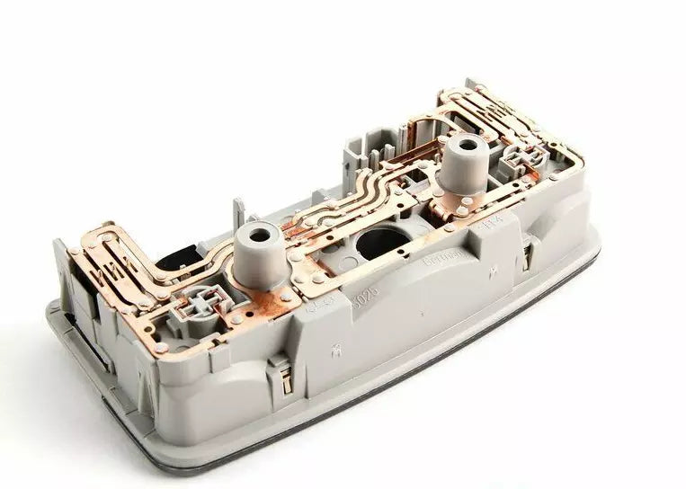 NEW VOLKSWAGEN AMAROK INTERIOR AND READING LIGHTING 3B0947105CY20 ORIGINAL