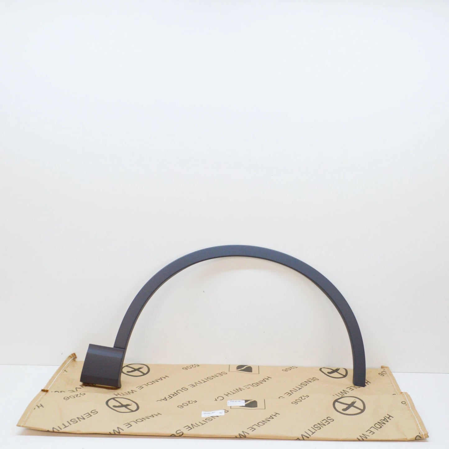 NEW AUDI Q7 4M FRONT RIGHT WHEEL ARCH TRIM COVER 4M0853718BGRU ORIGINAL