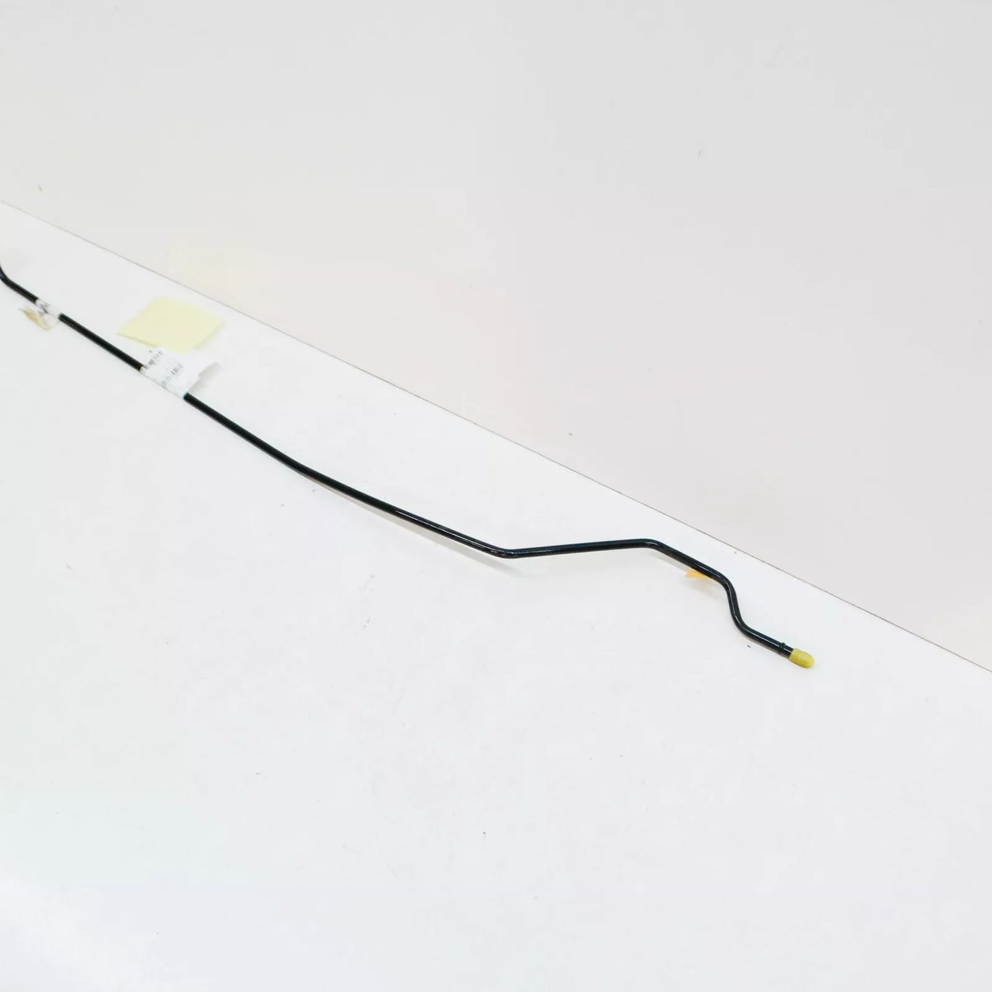 NEW BMW 3 E46 REAR FUEL FEED LINE 16126750588 6750588 ORIGINAL