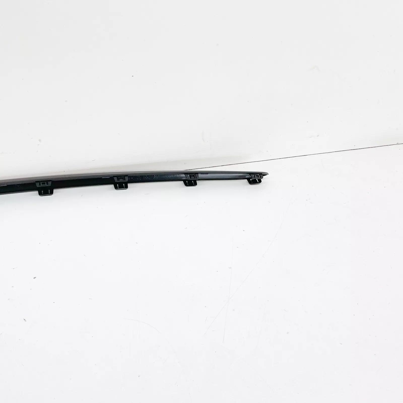 NEW BMW 2 F22 REAR BUMPER STRIP TRIM 51127314357 7314357 2015 ORIGINAL