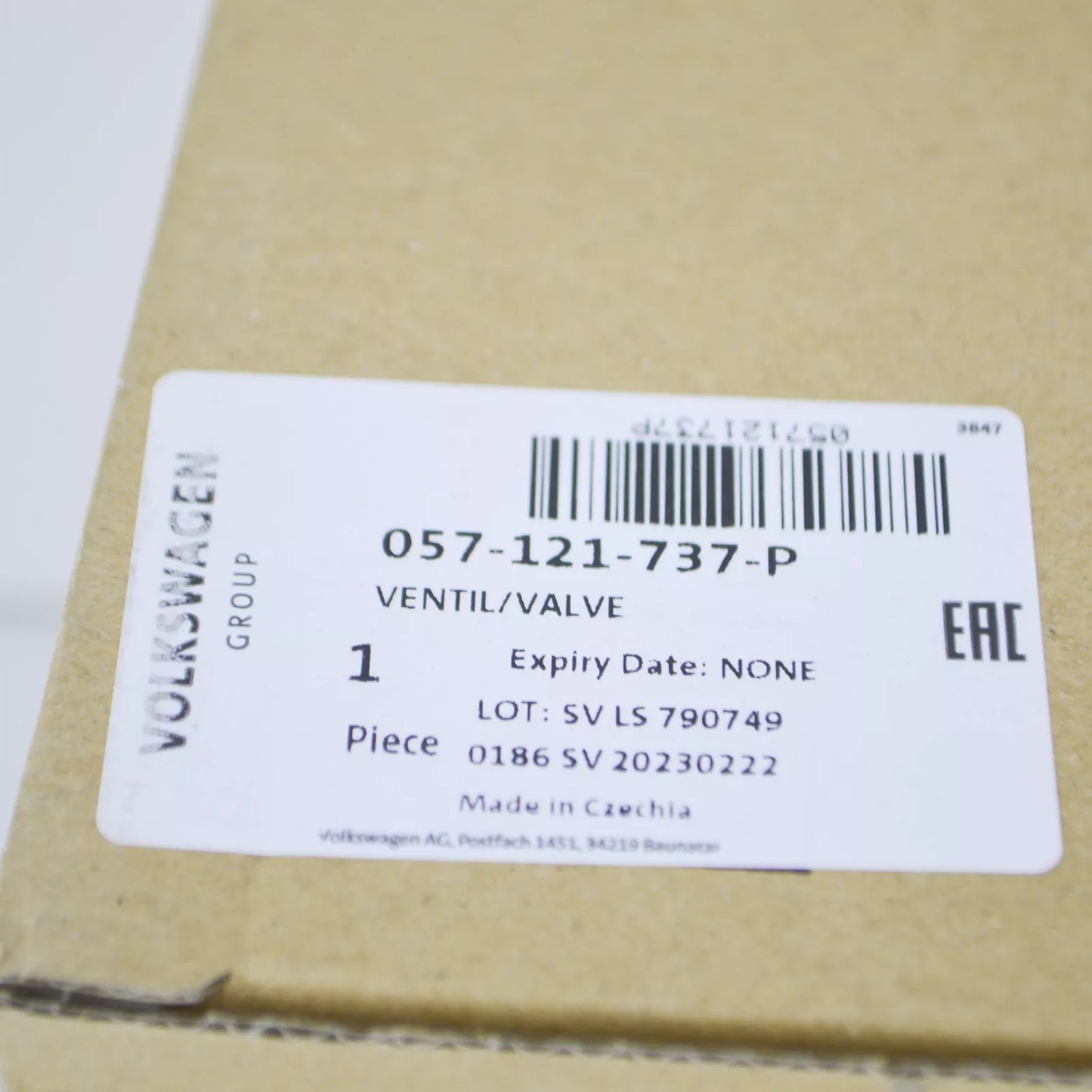 NEW AUDI Q8 4MN COOLANT REGULATOR REGULATING VALVE 057121737P ORIGINAL