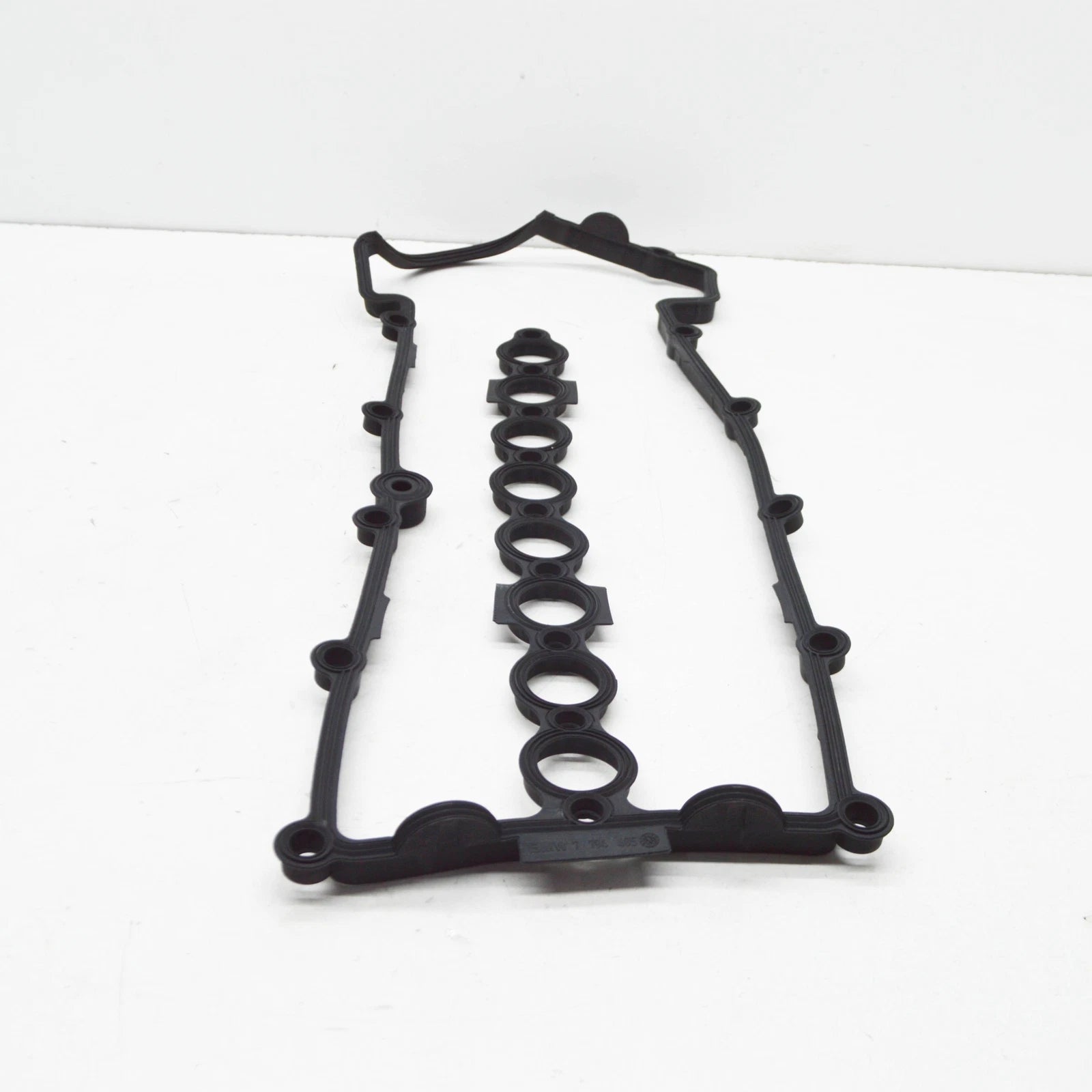 NEW BMW 1 E87 CYLINDER HEAD COVER GASKET 116D 66KW 11127794495 DIESEL ORIGINAL