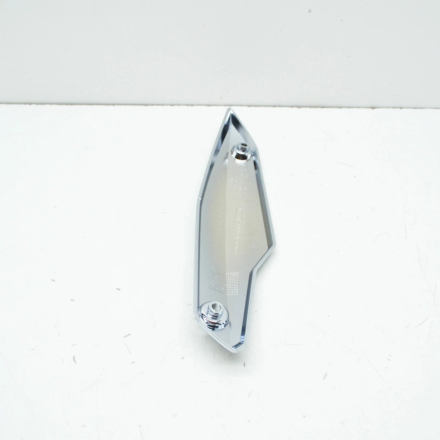 NEW BMW K48 K 1600 GT LEFT WINDSHIELD MOUNT CHROME TRIM 46637727403 ORIGINAL