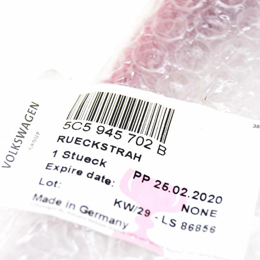 NEW VW BETTLE A5 CABRIO REAR BUMPER RIGHT SIDE REFLECTOR 5C5945702B