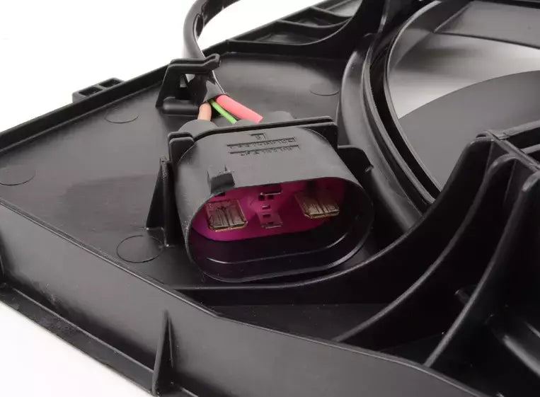 NEW AUDI Q2 ENGINE RADIATOR COOLING FAN WITH FAN RING 5Q0121203DE ORIGINAL