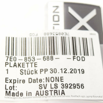 NEW VOLKSWAGEN TRANSPORTER T6 SIDE LOGO SIGN 7E0853688 FOD ORIGINAL