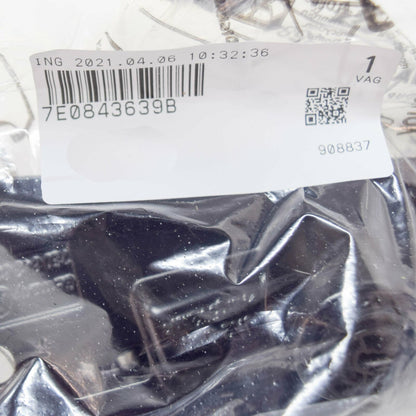 NEW VW TRANSPORTER T6 LEFT SLIDING DOOR LOWER CATCH PLATE 7E0843639B ORIGINAL