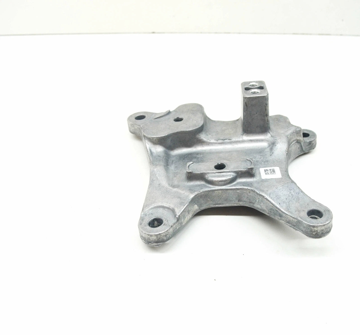 NEW AUDI Q7 4M GEARBOX MOUNT BRACKET 4M0399115P