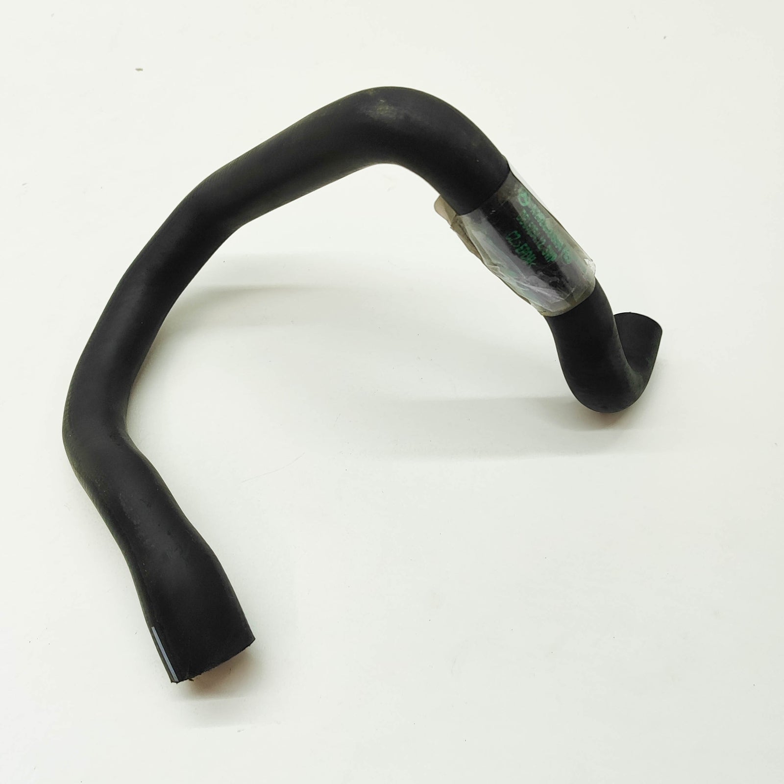 NEW MERCEDES-BENZ CLK C208 RECIRCULATING PUMP TO ENGINE HOSE A2028326494