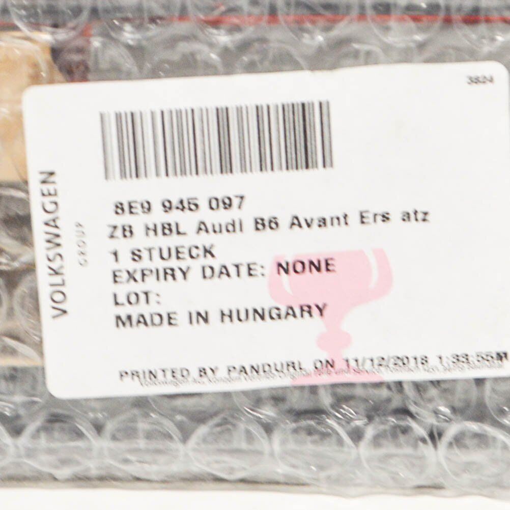 NEW AUDI A4 8E B7 REAR ADDITIONAL BRAKE LIGHT 8E9945097B ORIGINAL