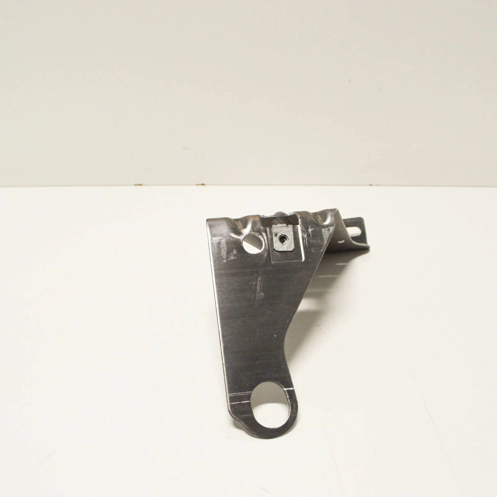 NEW BMW 3 G20 FRONT RIGHT FENDER BRACKET 41008494436 ORIGINAL